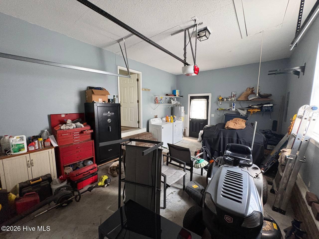 2468 Stratford Drive Property Photo 25
