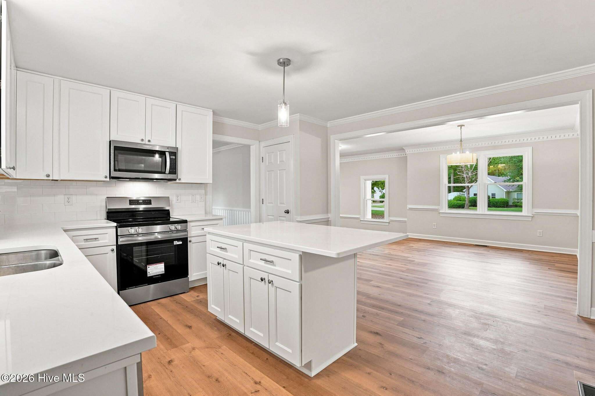 1209 Waterloo Drive Property Photo 4