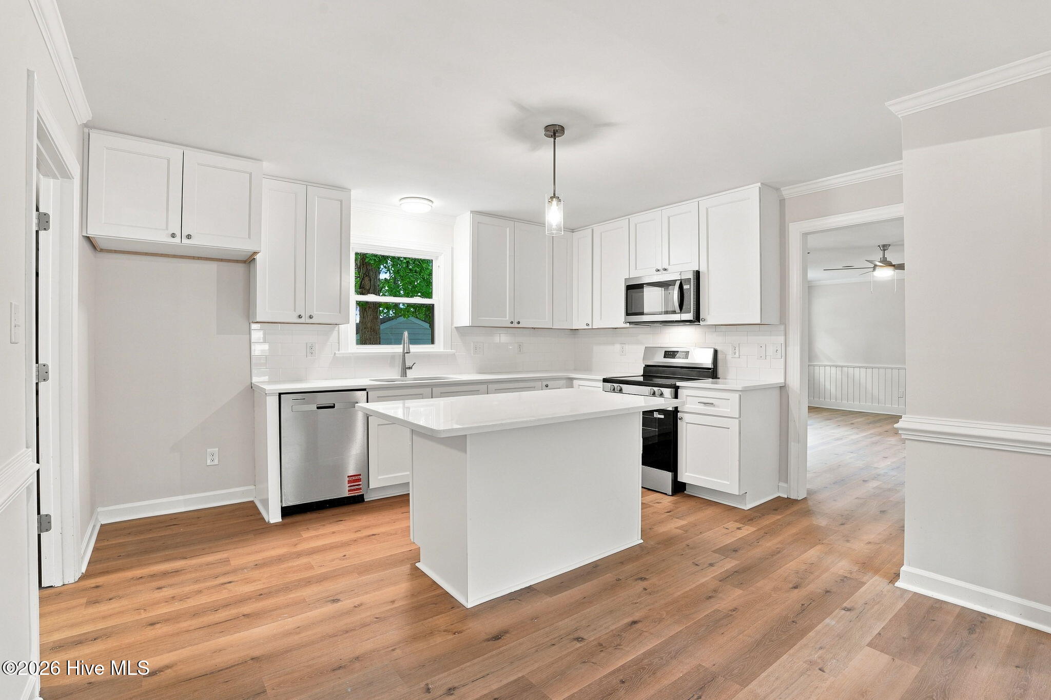1209 Waterloo Drive Property Photo 5