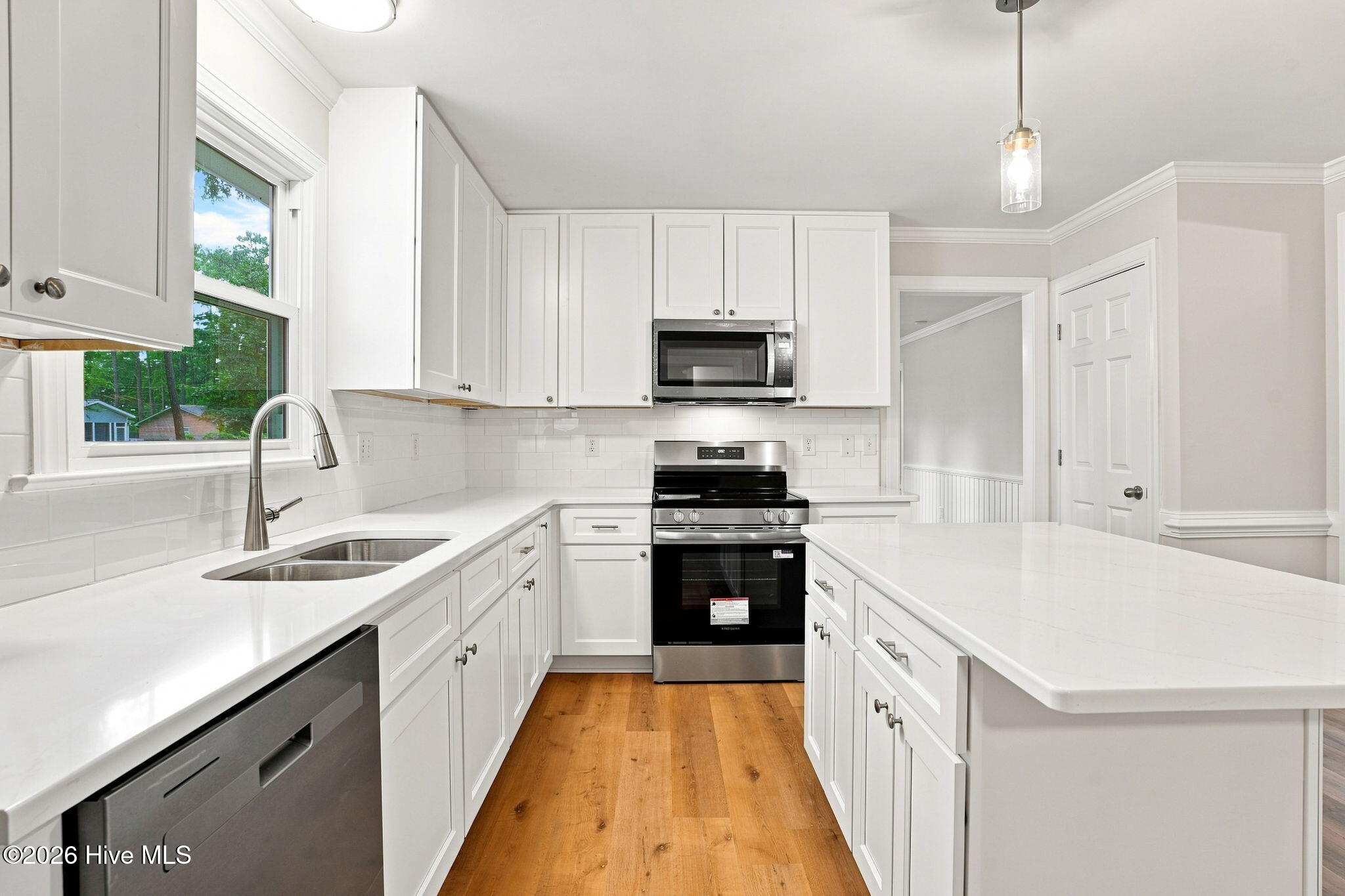 1209 Waterloo Drive Property Photo 6