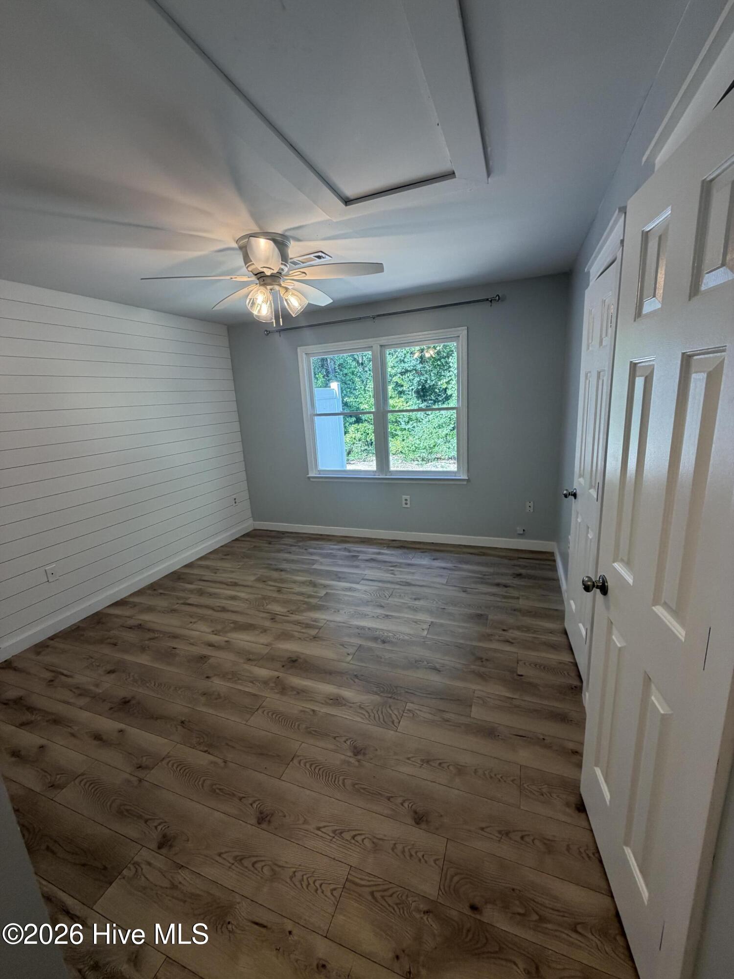 906 Cedar Court Property Photo 10