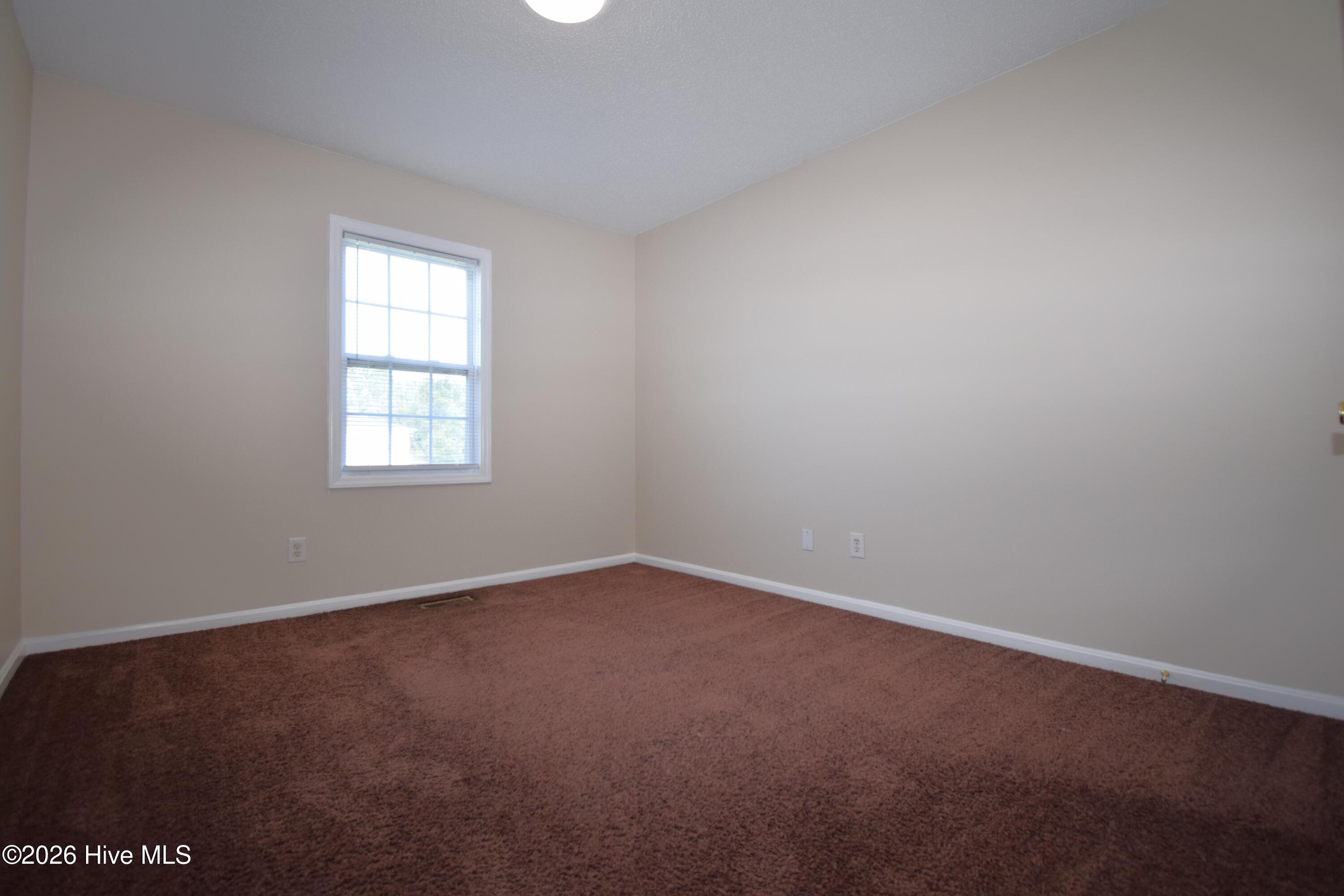 2380 Vineyard Drive J1 Property Photo 16
