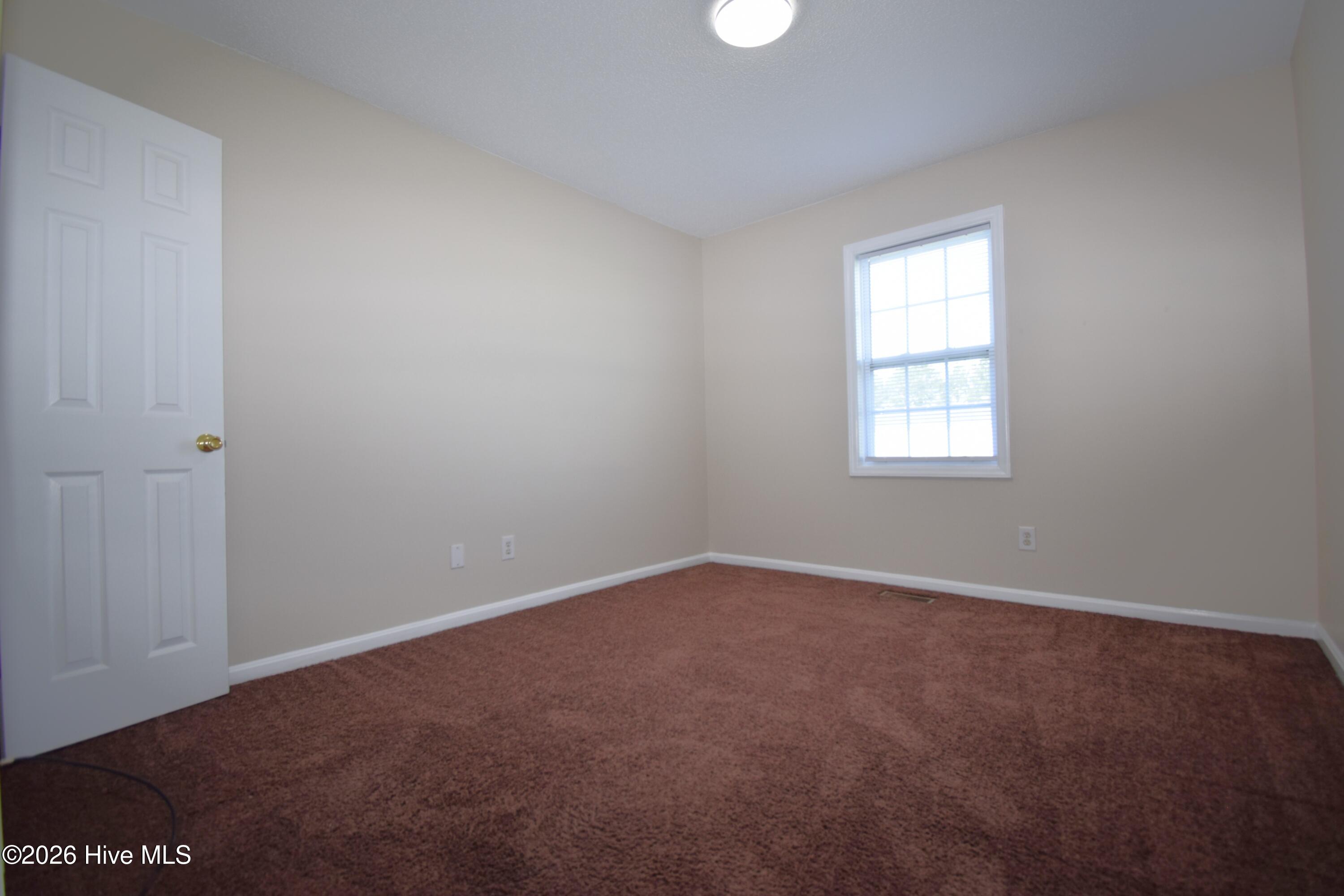 2380 Vineyard Drive J1 Property Photo 17