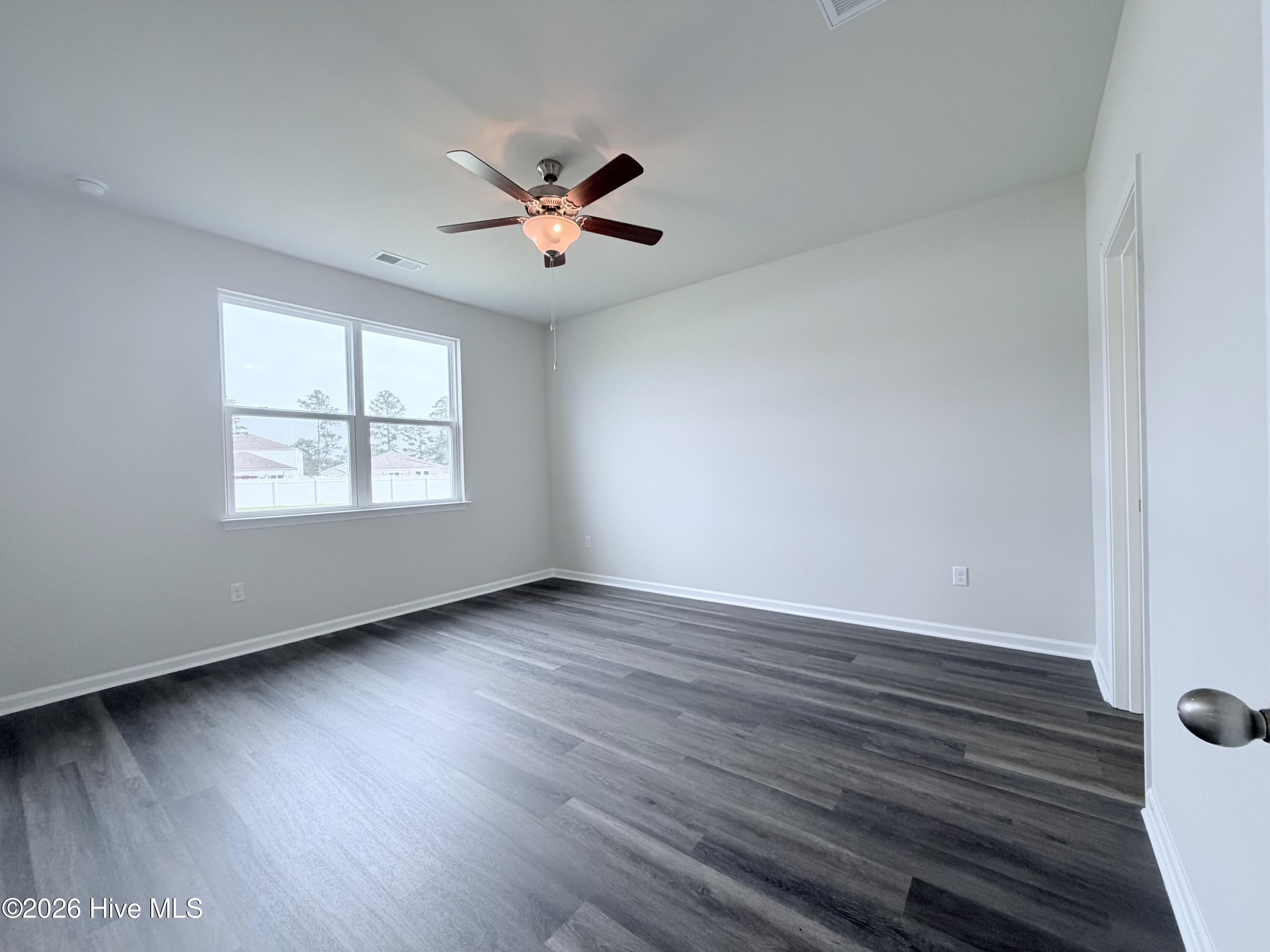 323 Ridley Street Property Photo 14