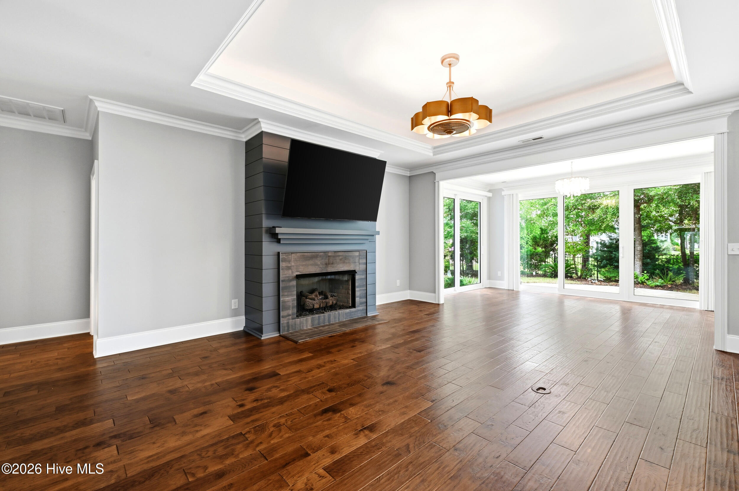 999 Softwind Way Property Photo 10