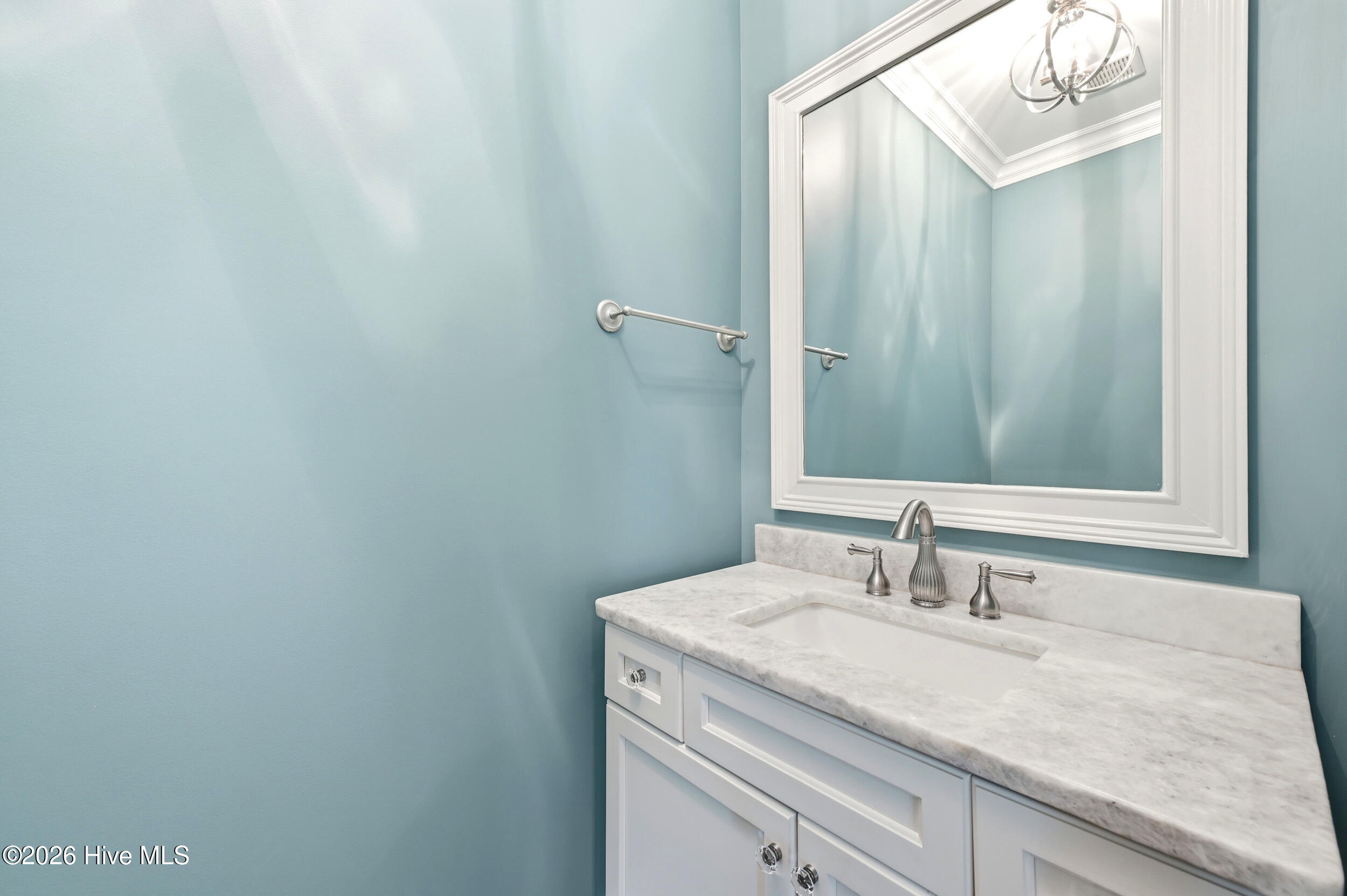 999 Softwind Way Property Photo 42