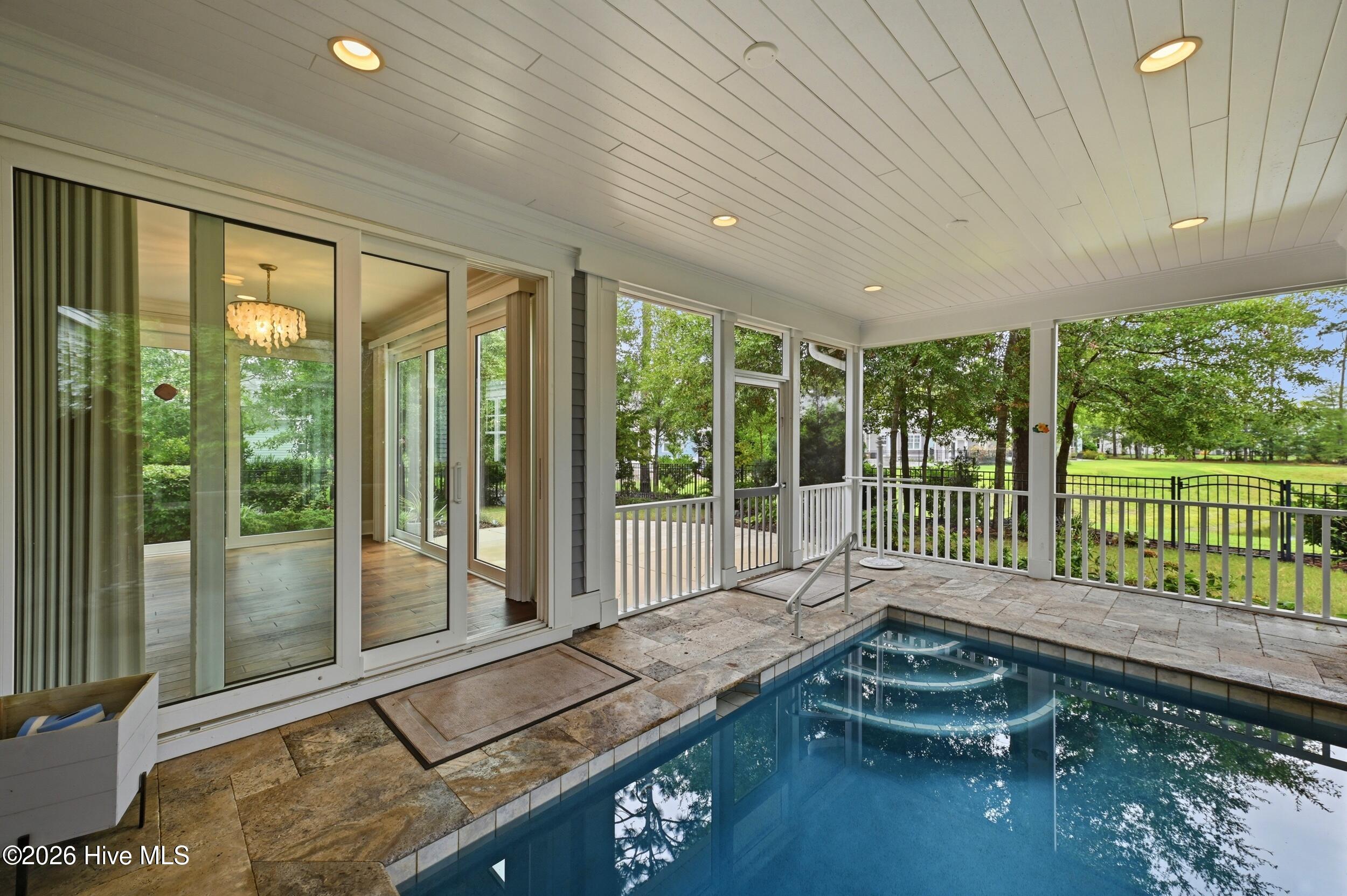 999 Softwind Way Property Photo 45