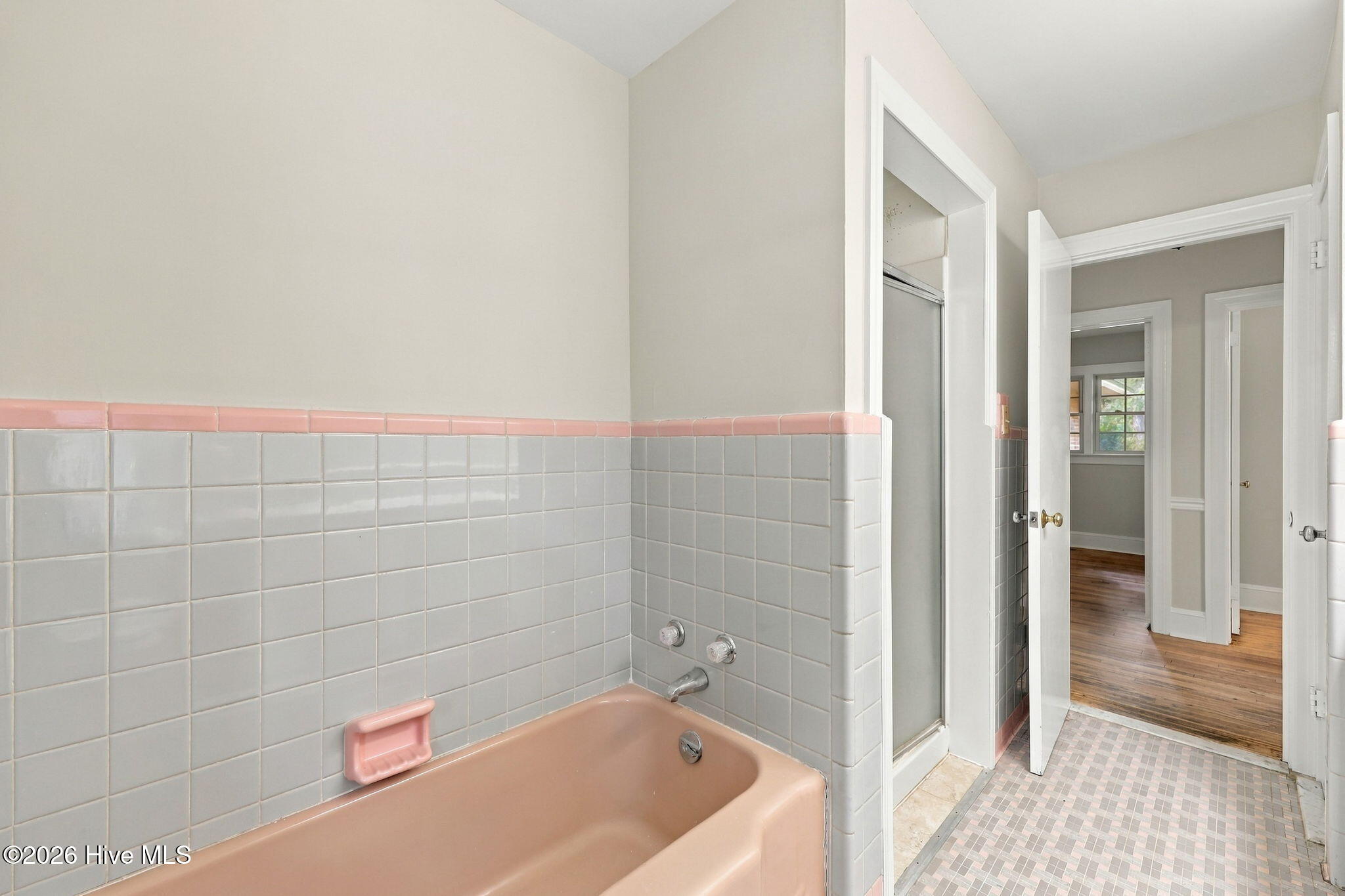 405 S Broad Street Property Photo 46