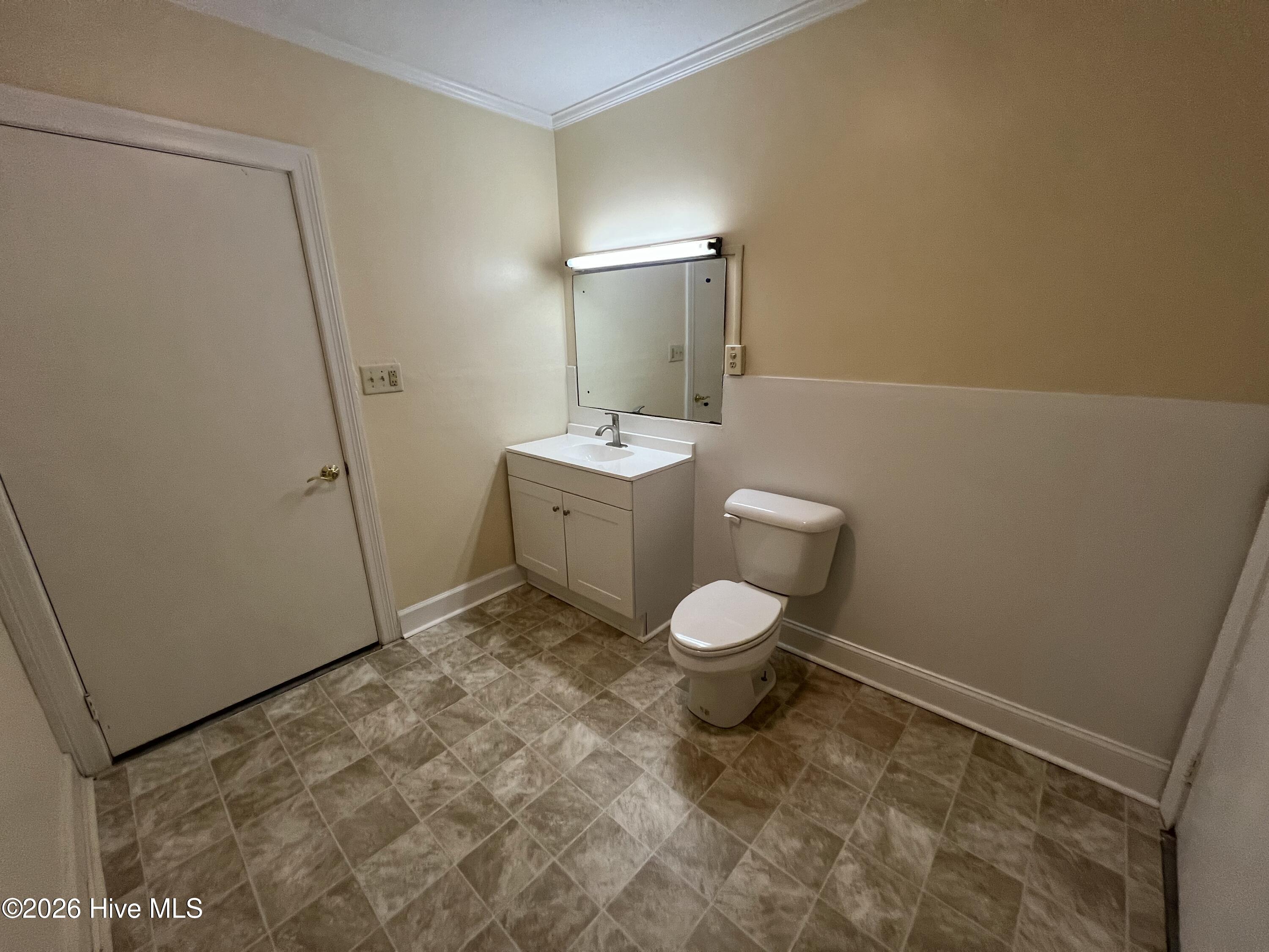 915 Greenville Boulevard Se Property Photo 12