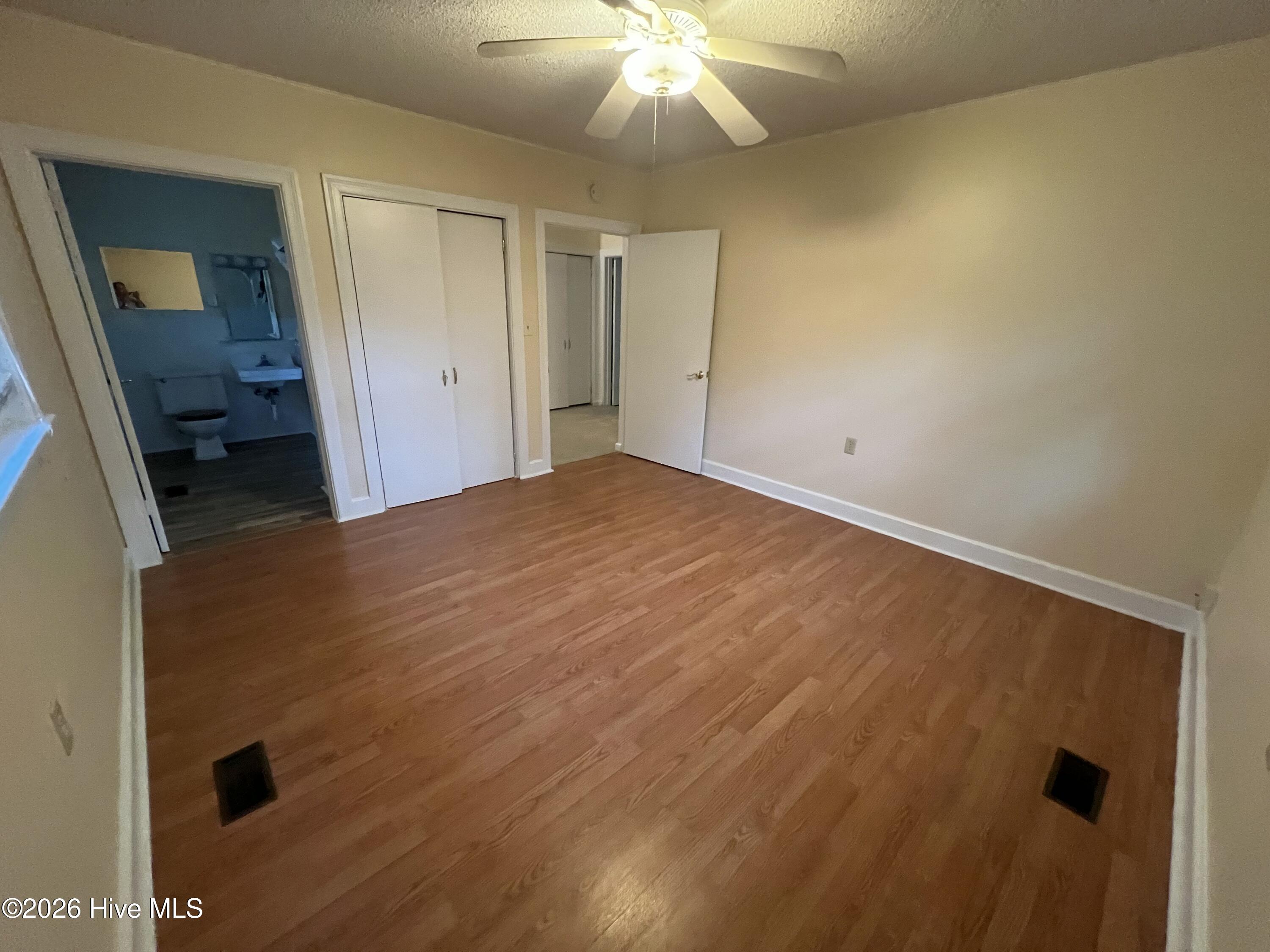 915 Greenville Boulevard Se Property Photo 17