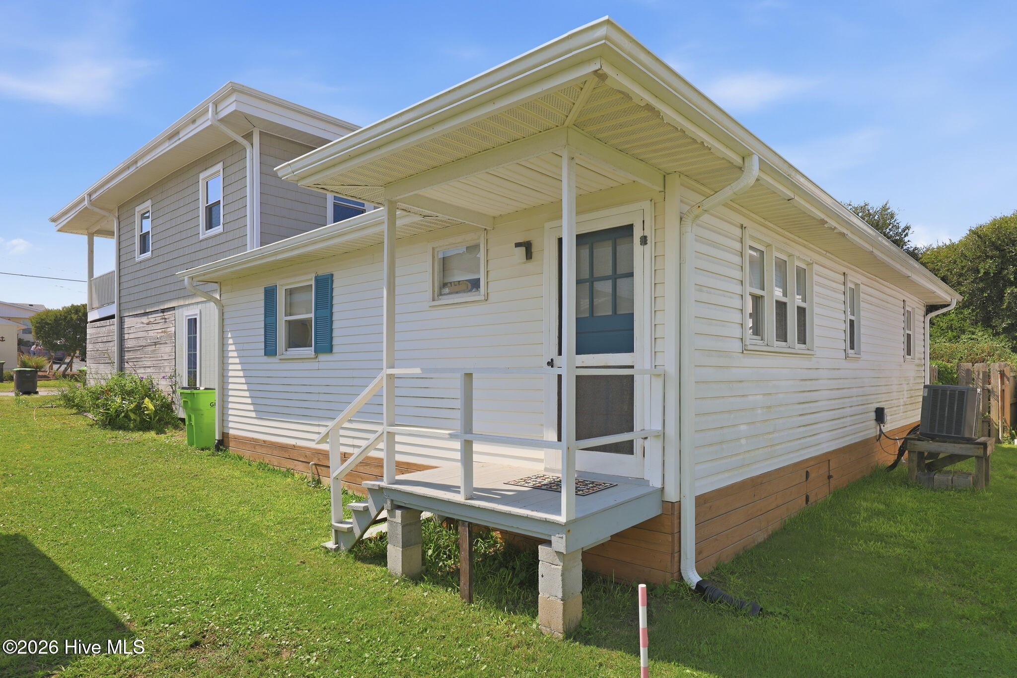 415 N Shore Drive Property Photo 19