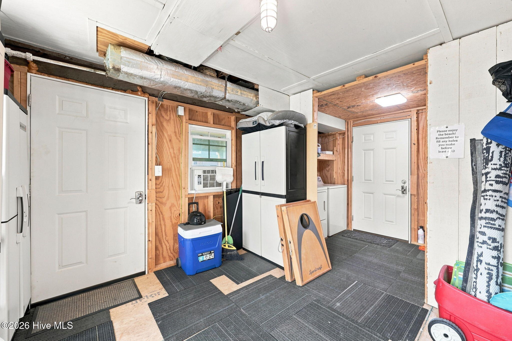 415 N Shore Drive Property Photo 42
