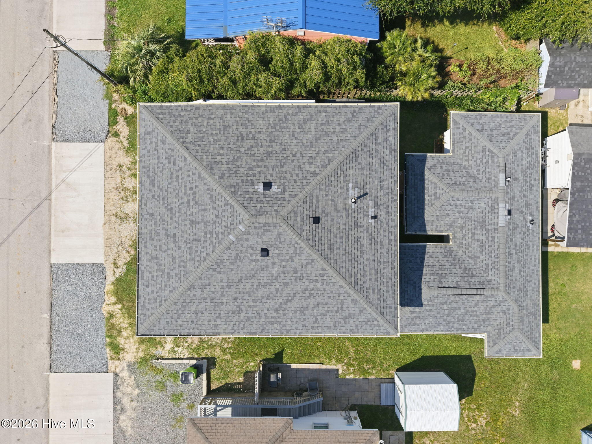 415 N Shore Drive Property Photo 44