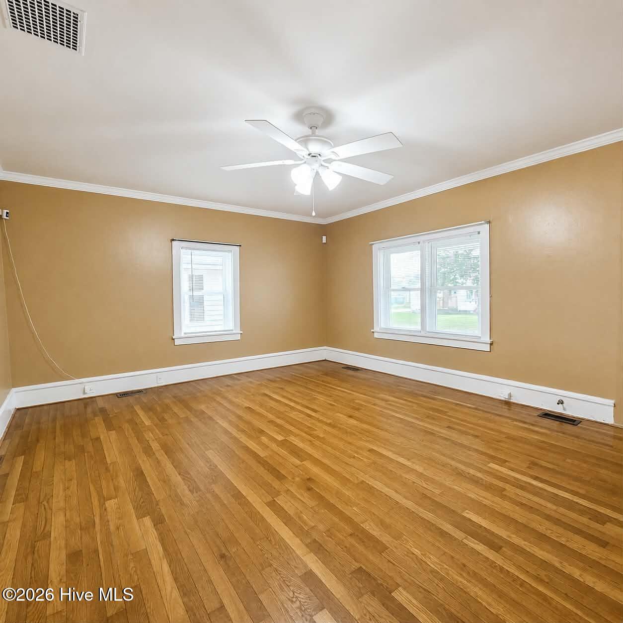 534 Madison Street Property Photo 3