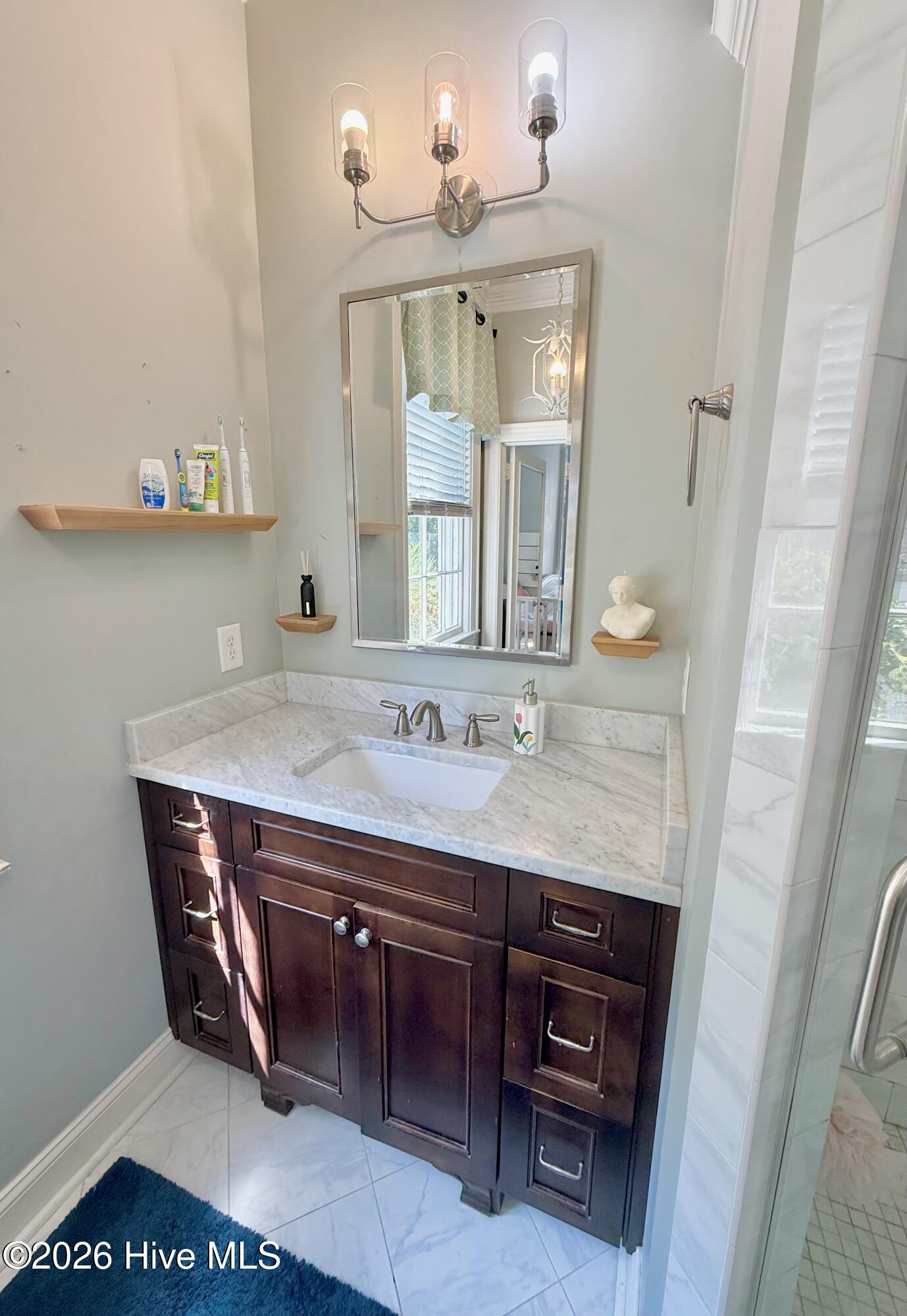 1009 Rhem Street Property Photo 28