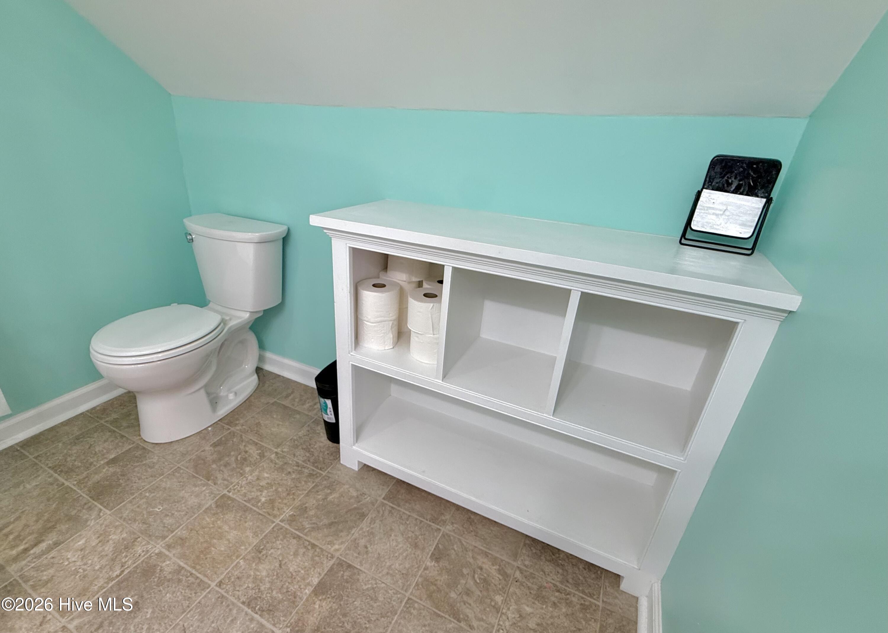 1009 Rhem Street Property Photo 41