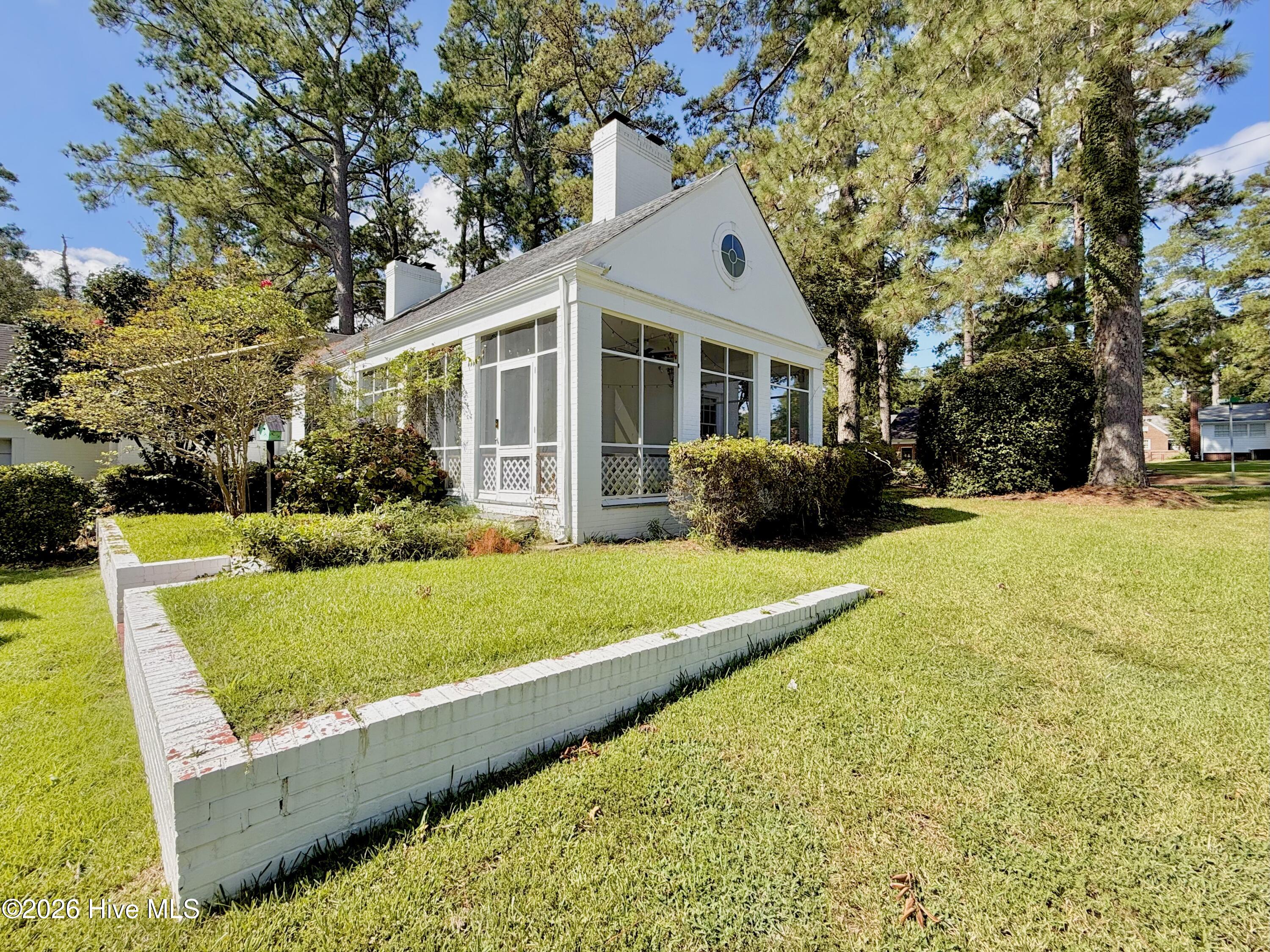 1009 Rhem Street Property Photo 53