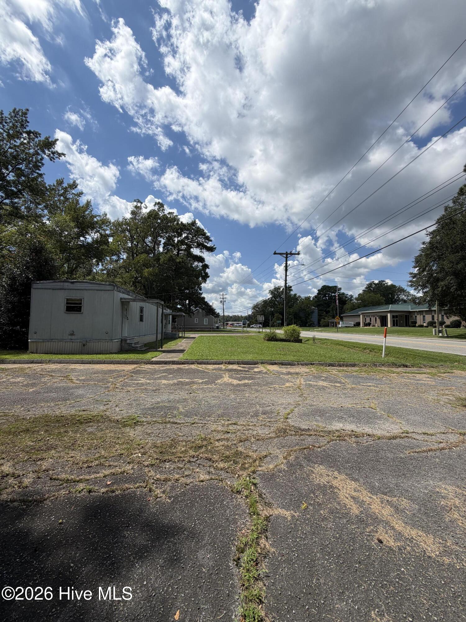 25852 Us-264 Highway E Property Photo 7