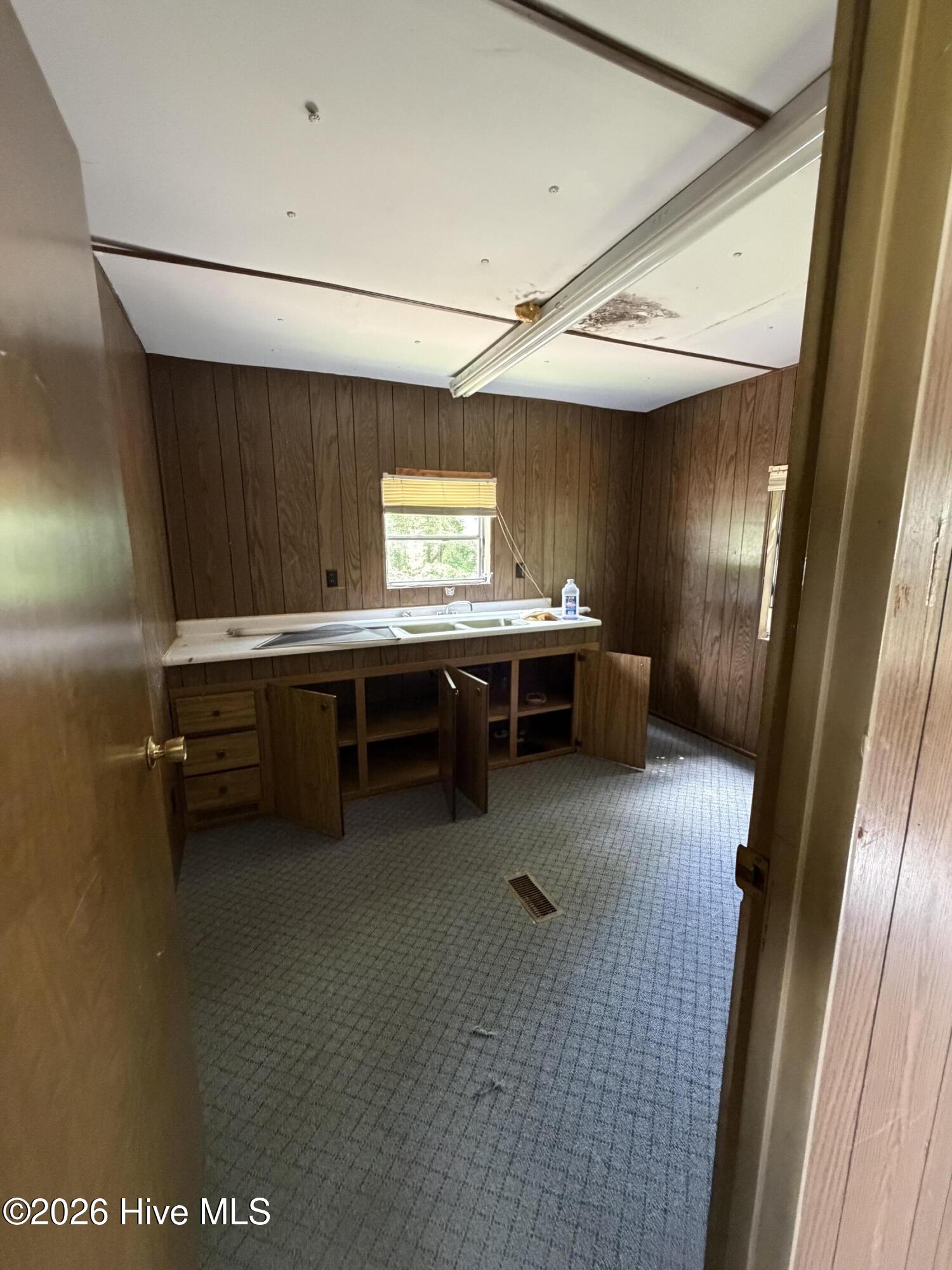 25852 Us-264 Highway E Property Photo 11