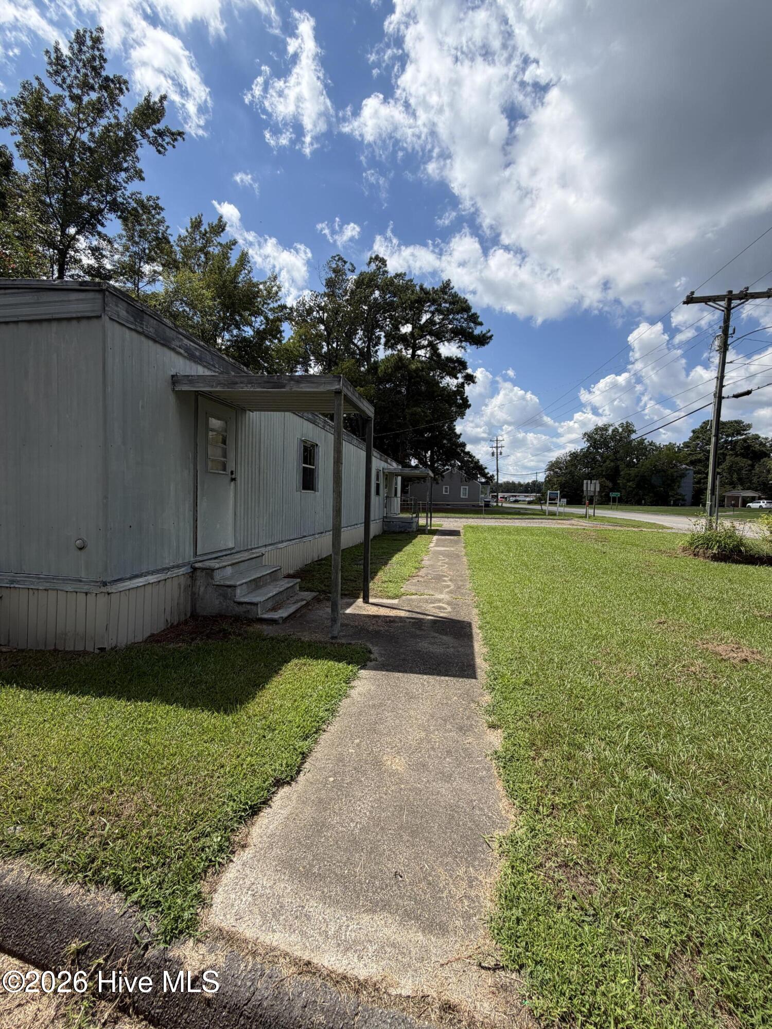 25852 Us-264 Highway E Property Photo 14