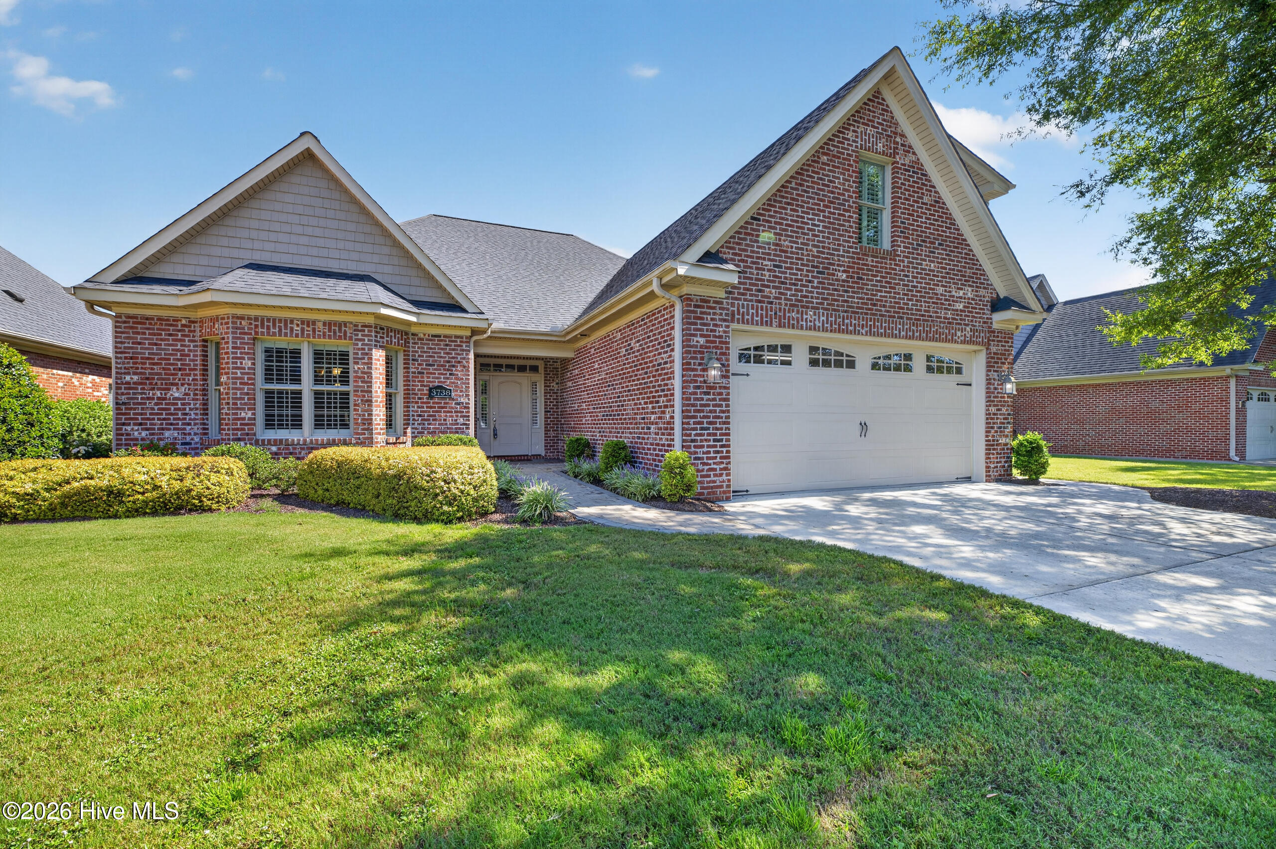 3738 Prestwick Place Property Photo 8