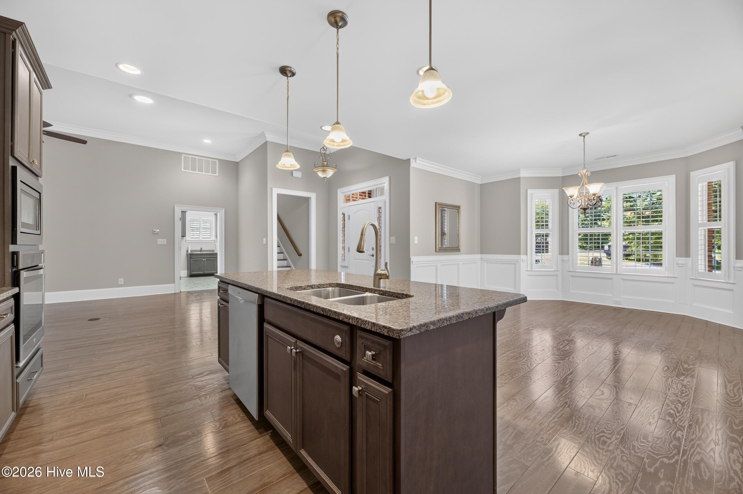 3738 Prestwick Place Property Photo 16
