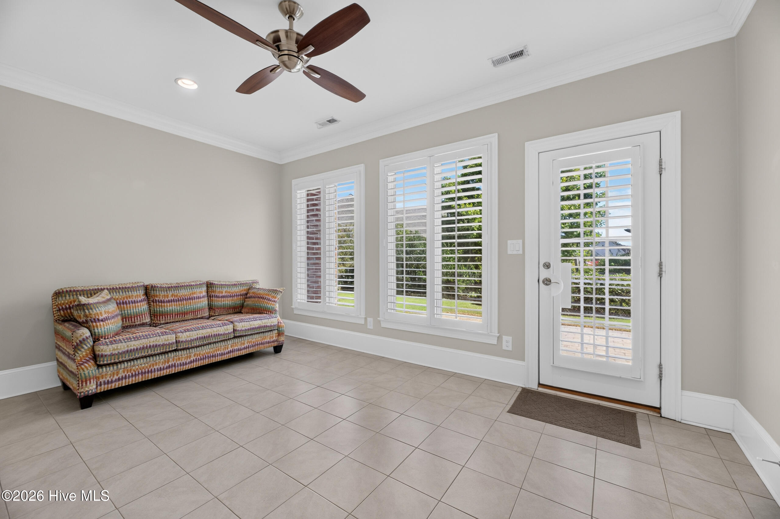 3738 Prestwick Place Property Photo 28