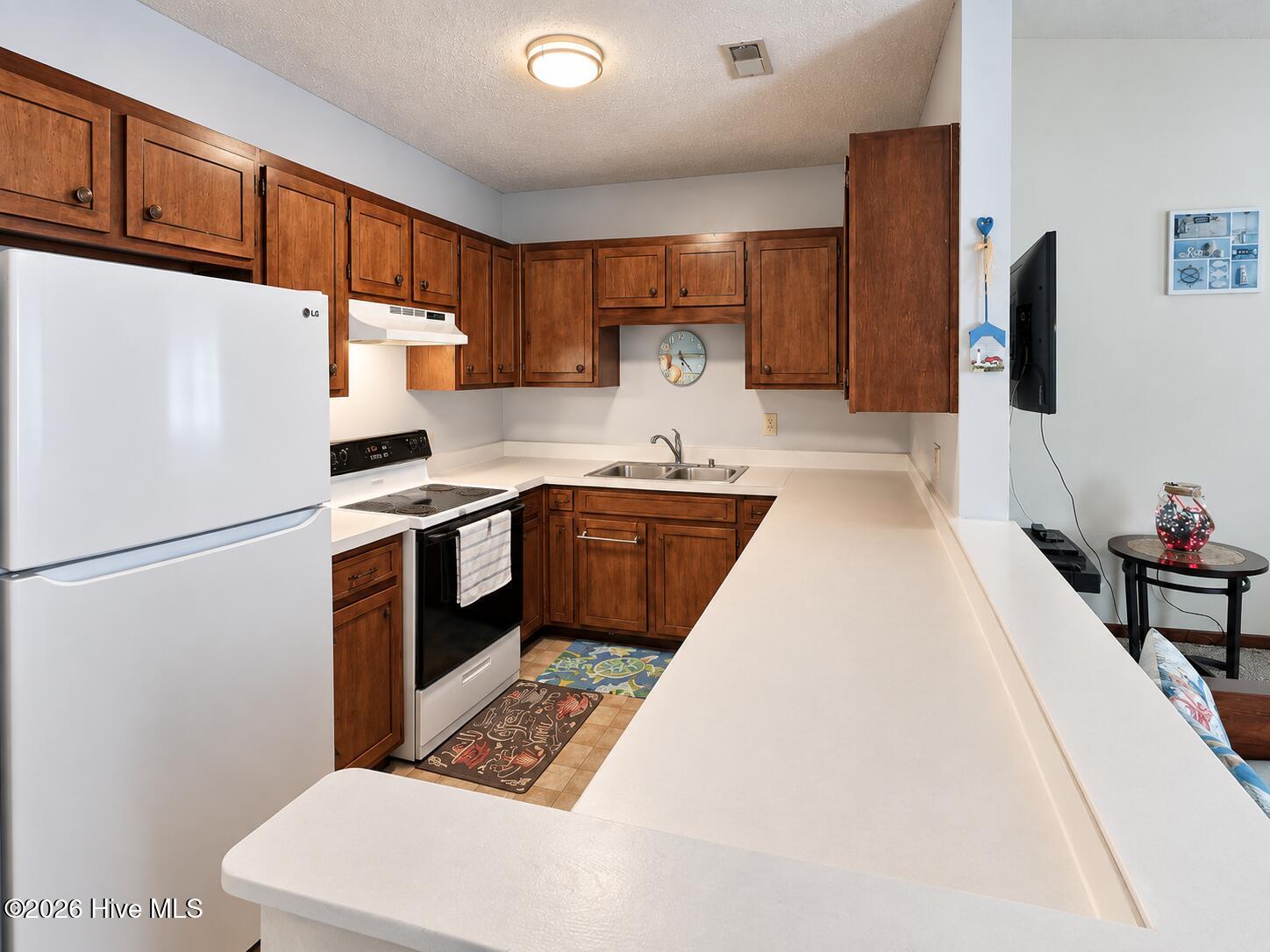 1 Mulberry Lane A Property Photo 10