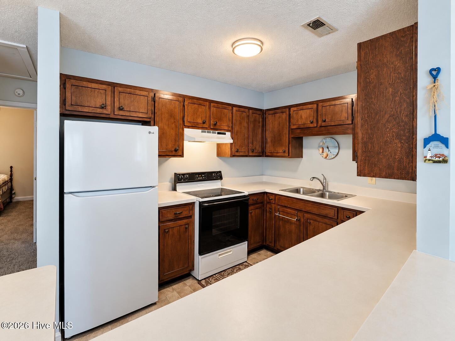 1 Mulberry Lane A Property Photo 11