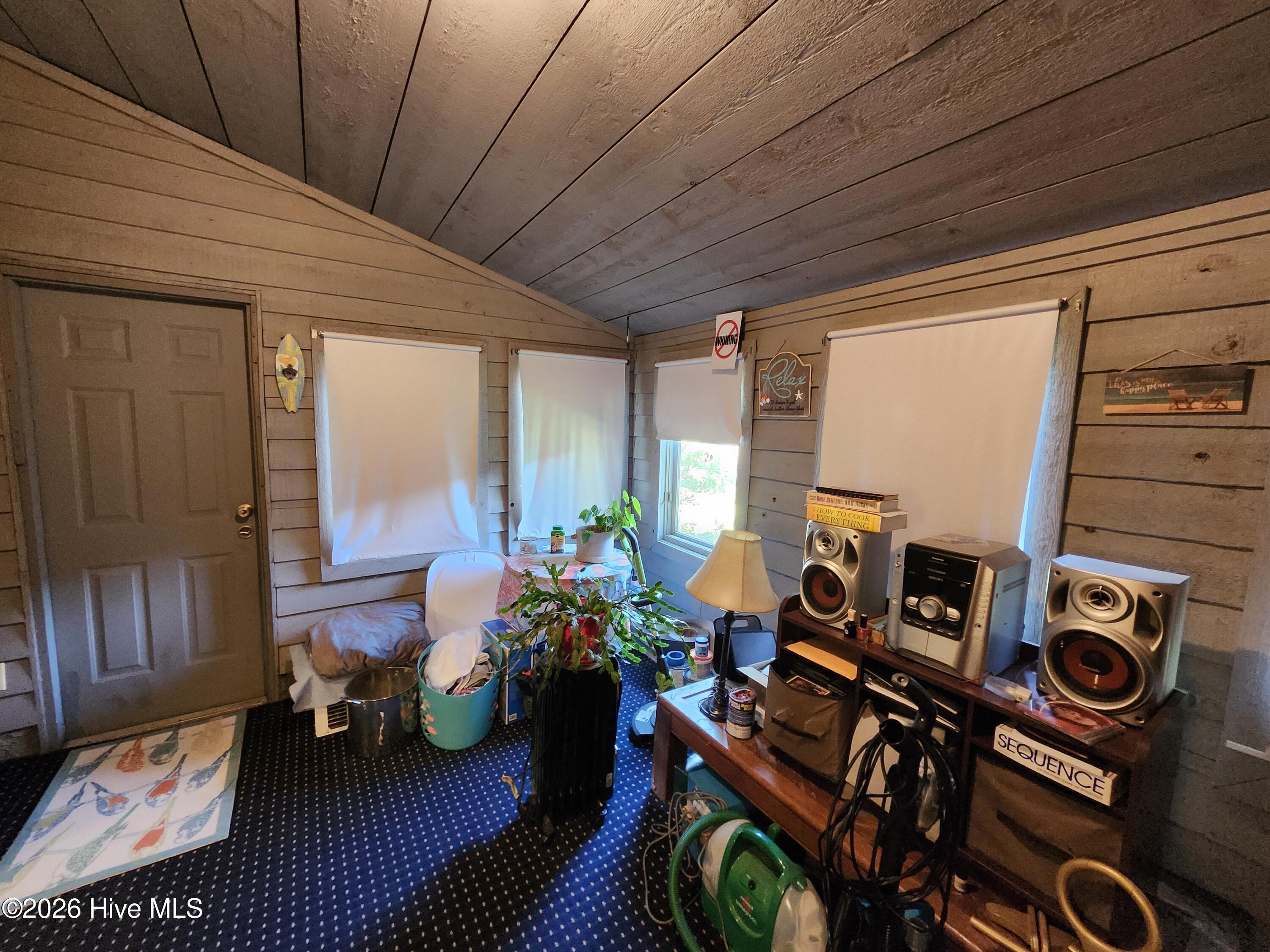 1 Mulberry Lane A Property Photo 21