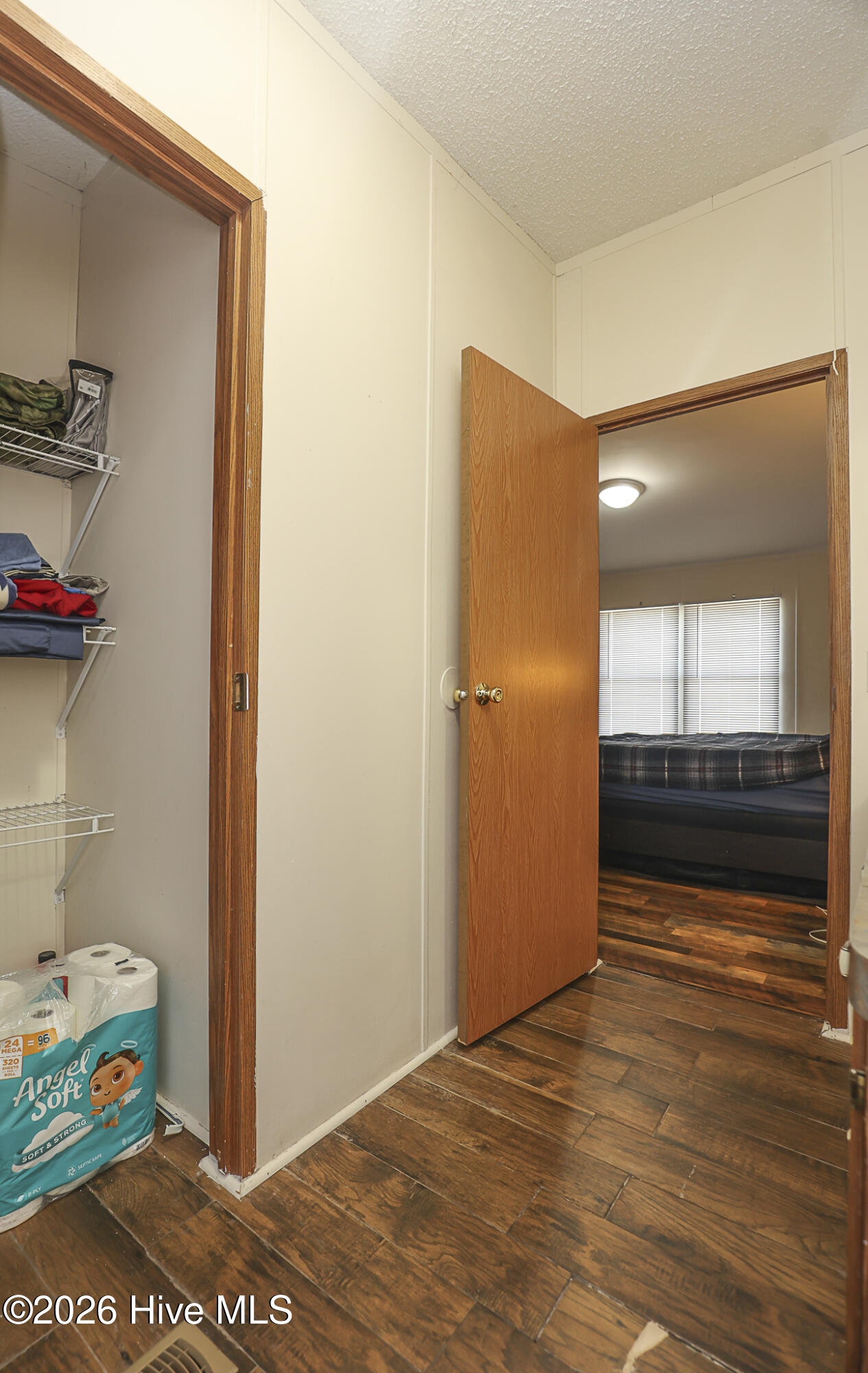 103 Yew Court Property Photo 35