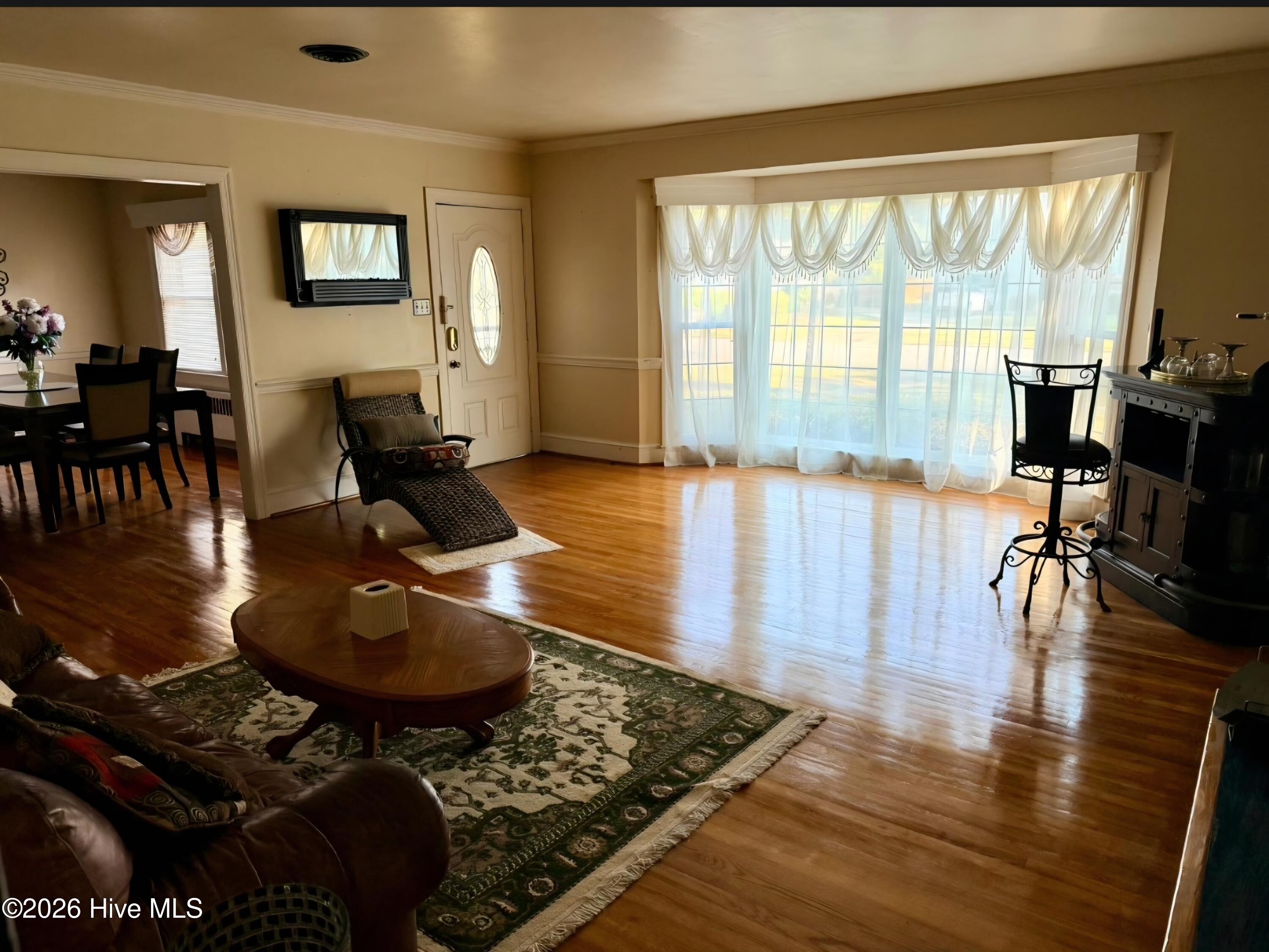 1210 Meadowood Drive Property Photo 35