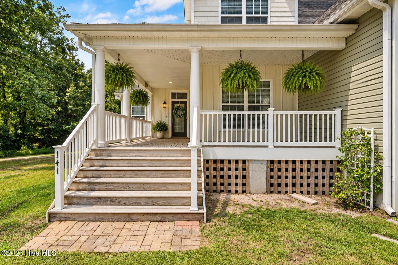 141 Sweetbrier Drive Property Photo 4