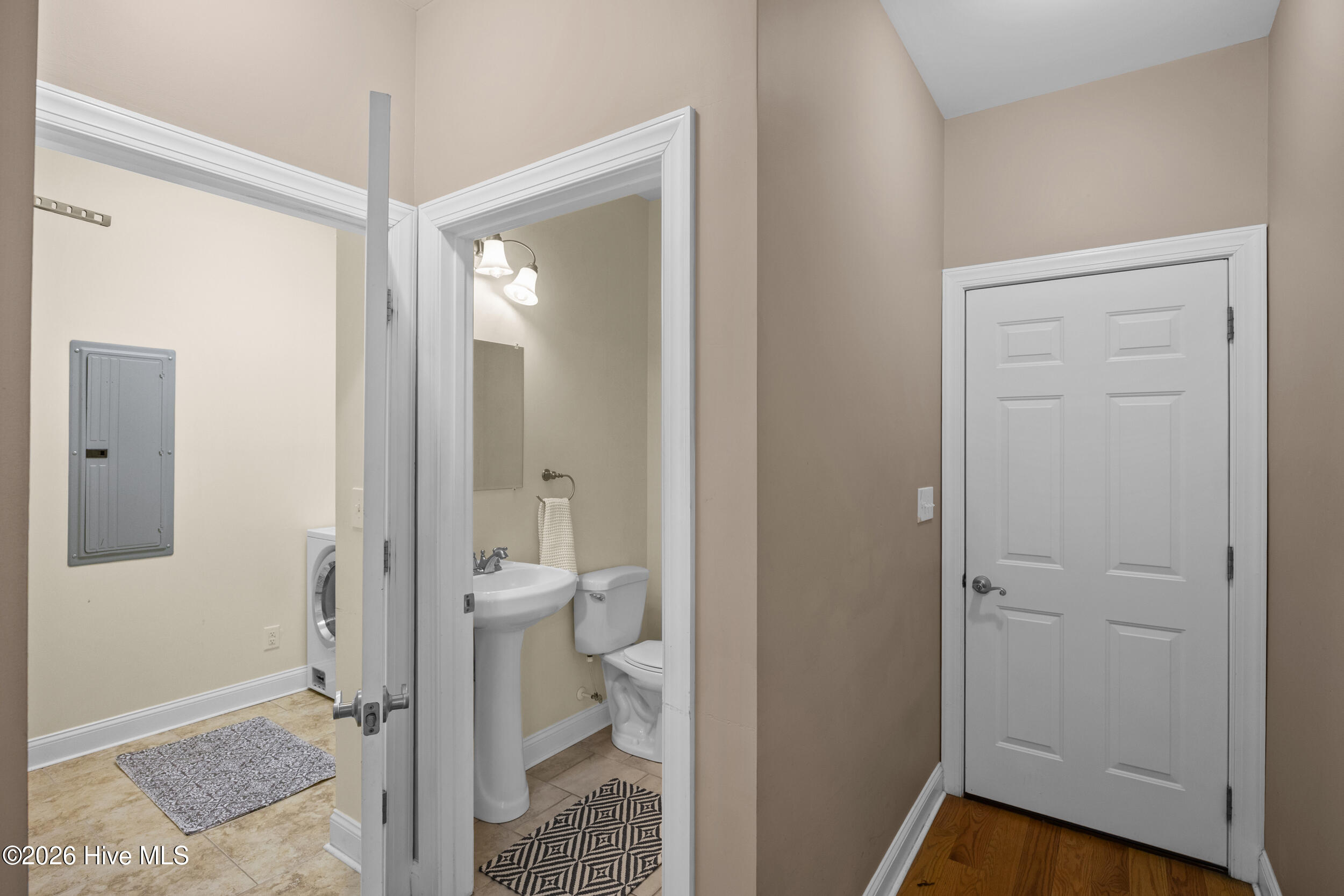141 Sweetbrier Drive Property Photo 28