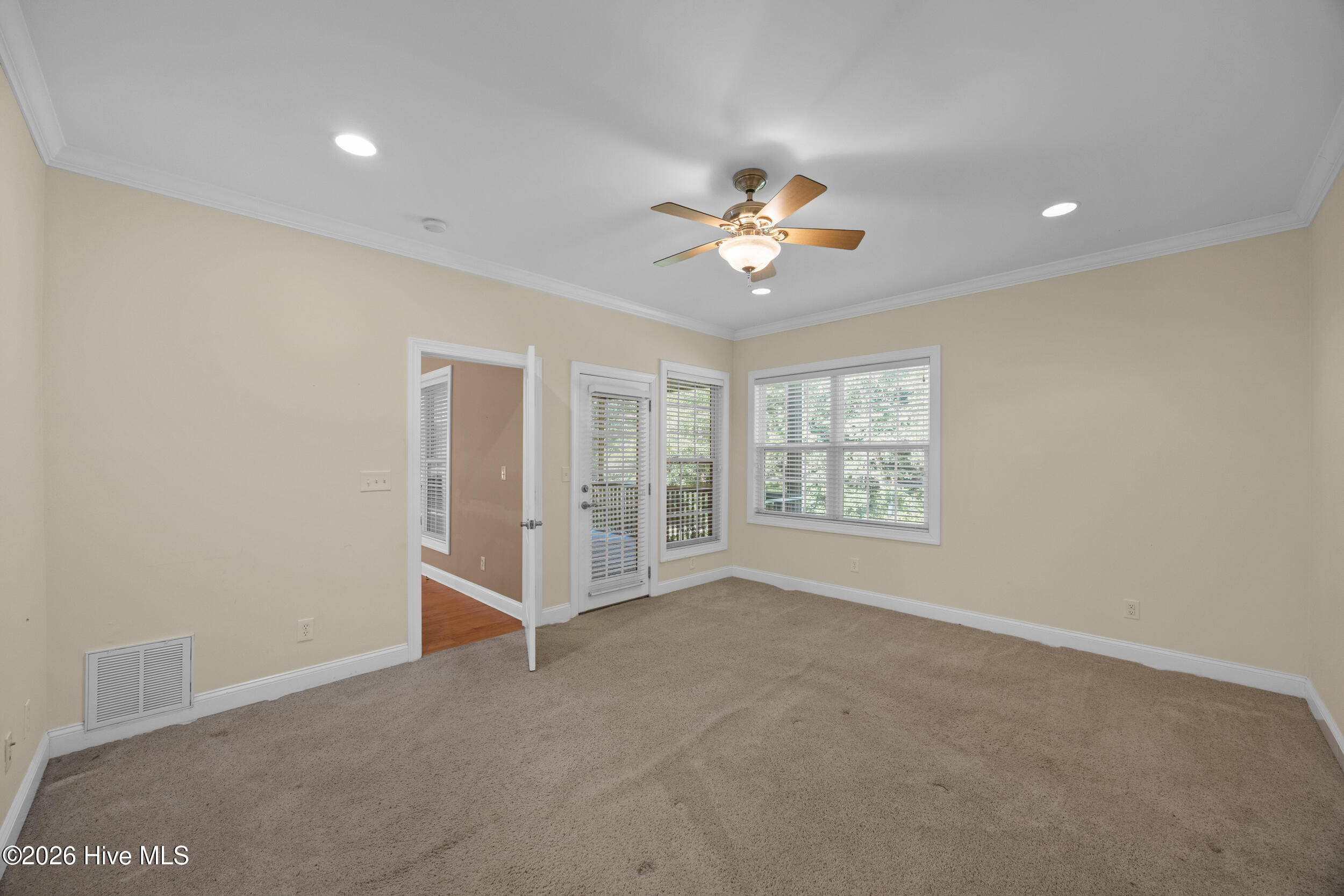 141 Sweetbrier Drive Property Photo 32