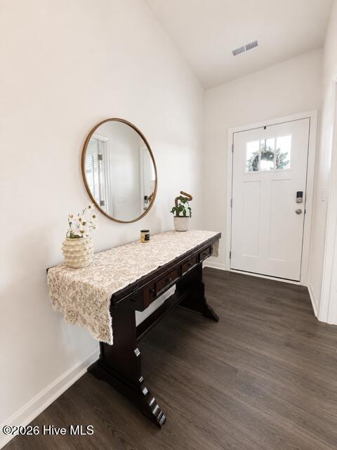 1095 Shoreline Drive Property Photo 2