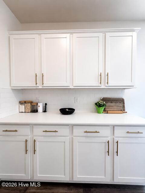 1095 Shoreline Drive Property Photo 5