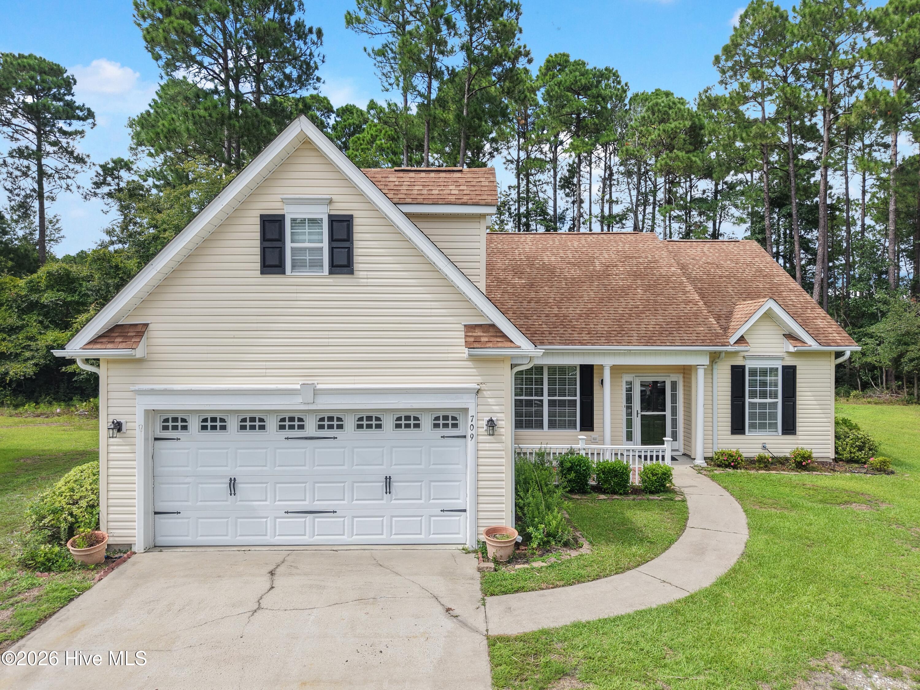 709 E Pipers Glen Property Photo 1