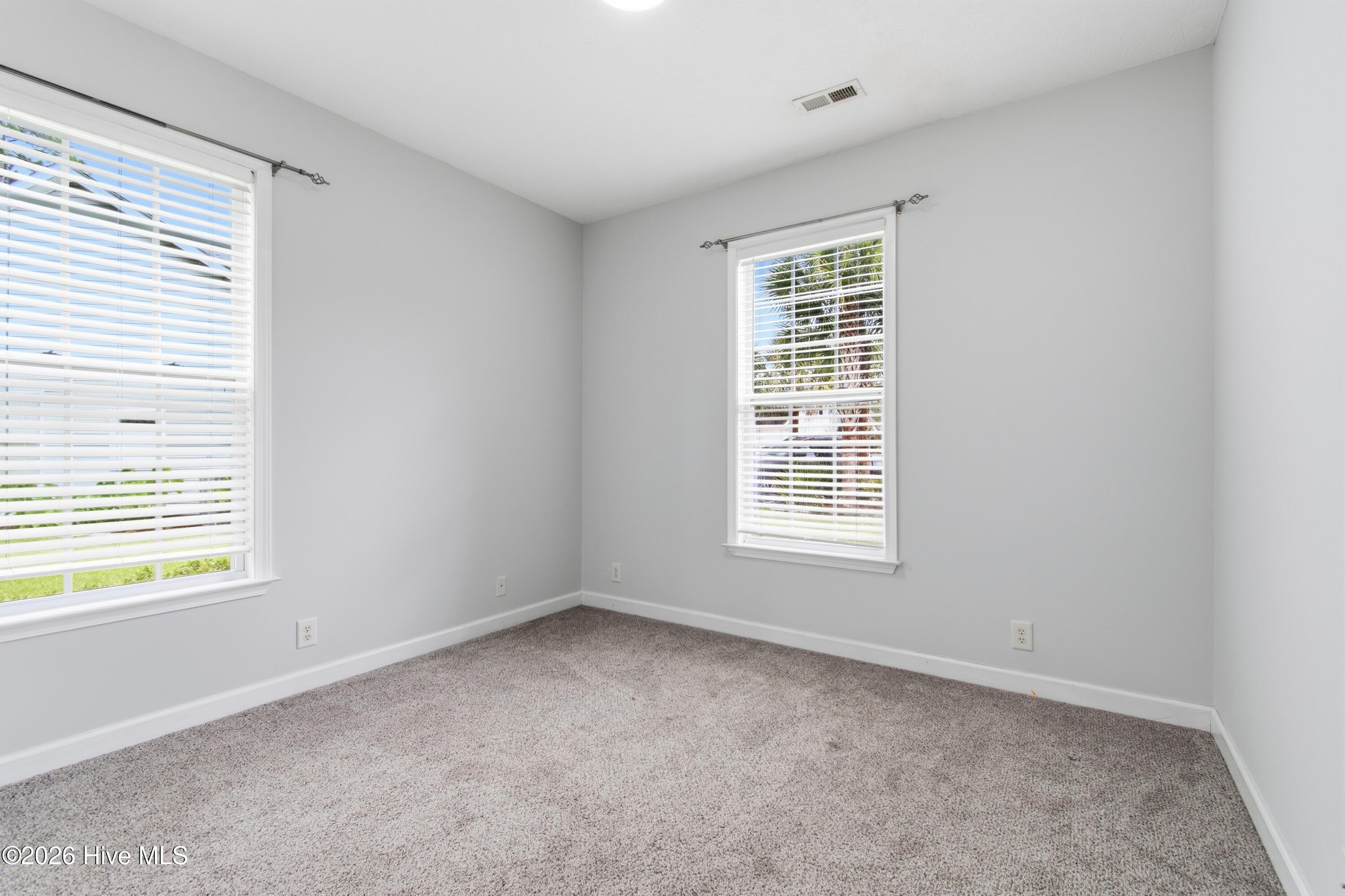 709 E Pipers Glen Property Photo 29
