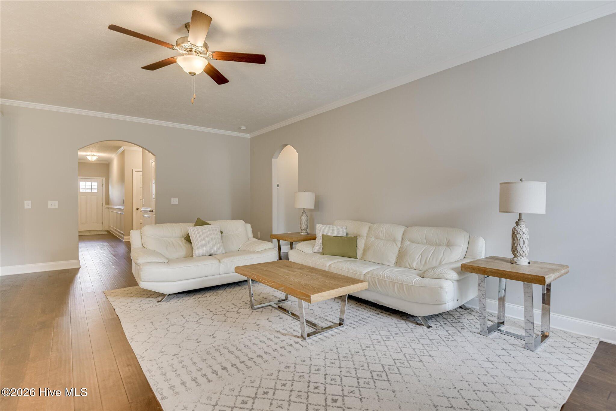 5370 Greyton Circle Property Photo 6