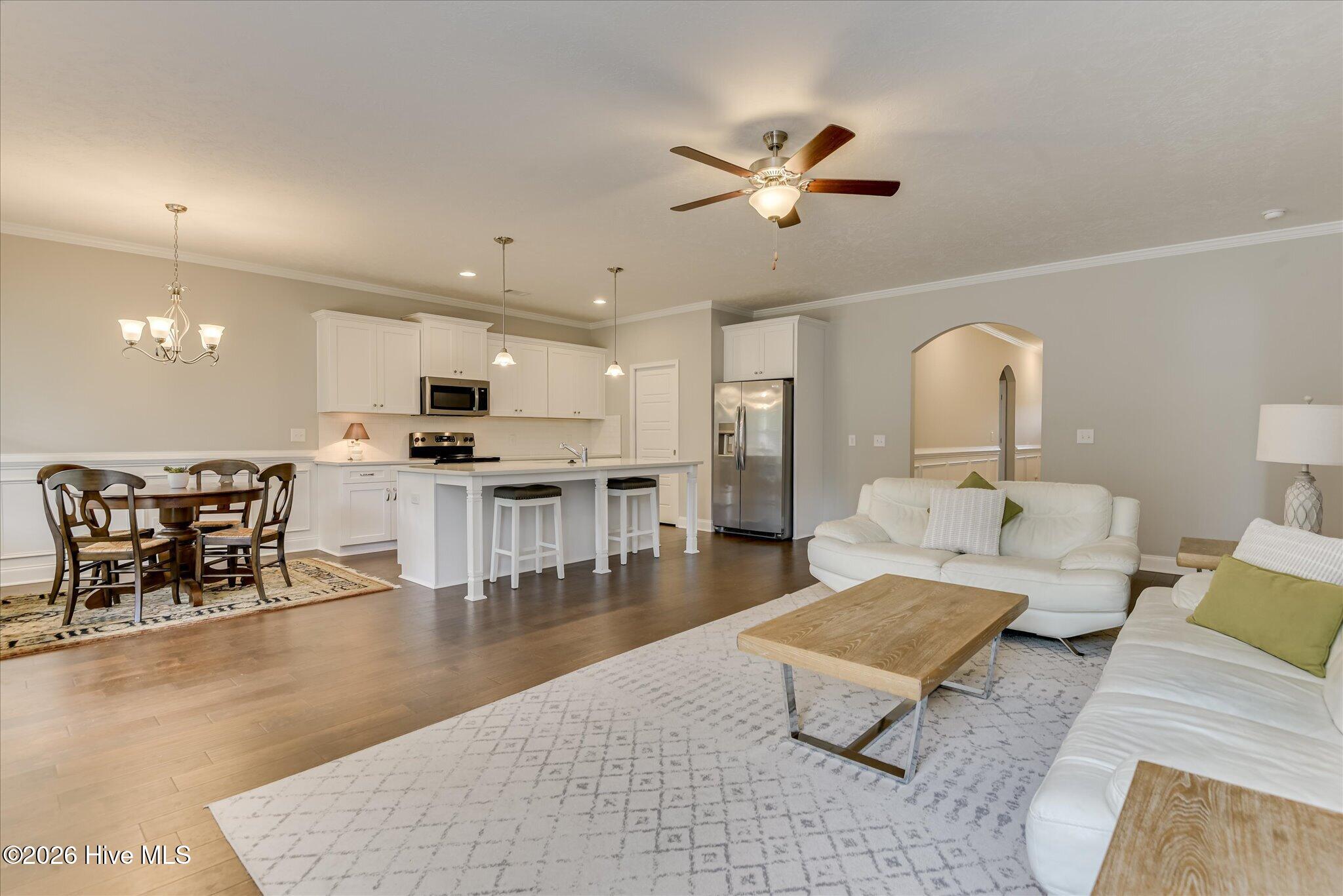 5370 Greyton Circle Property Photo 7