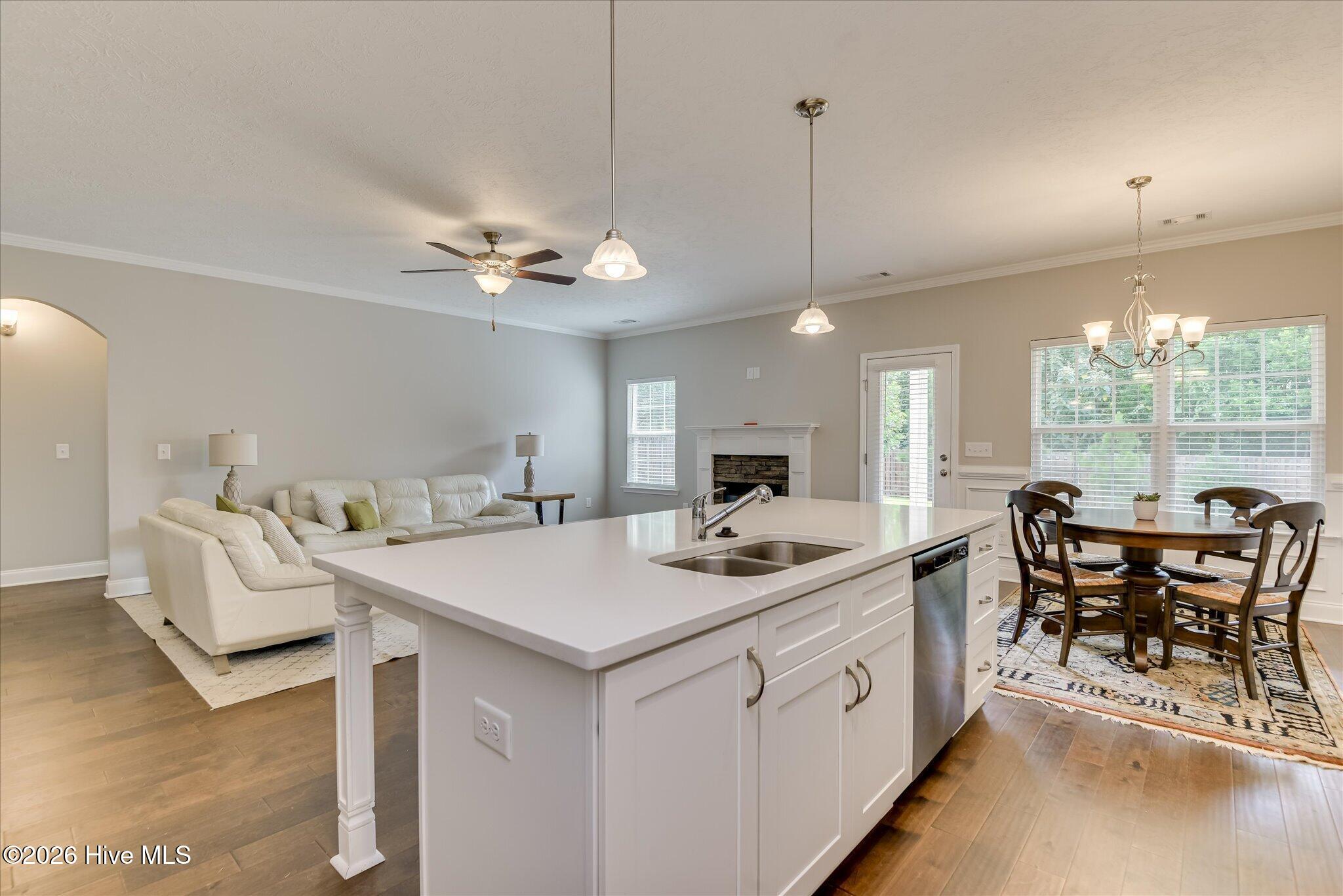 5370 Greyton Circle Property Photo 12