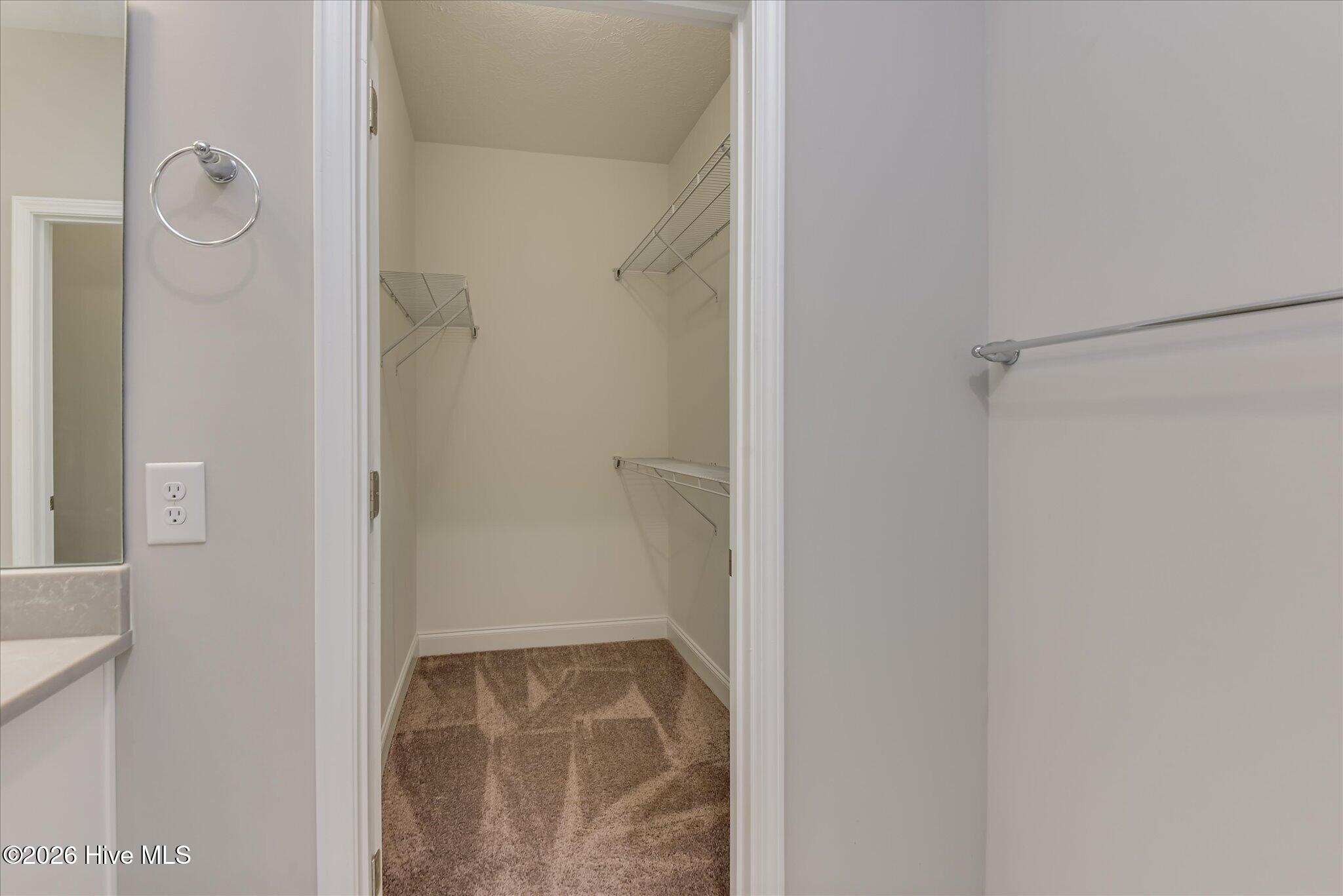 5370 Greyton Circle Property Photo 20