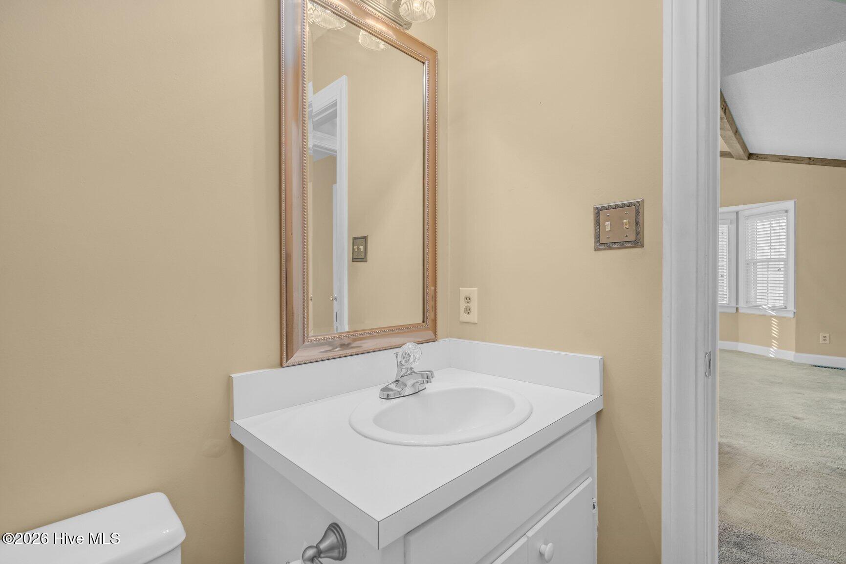 2400 Bradford Drive N 1b Property Photo 17