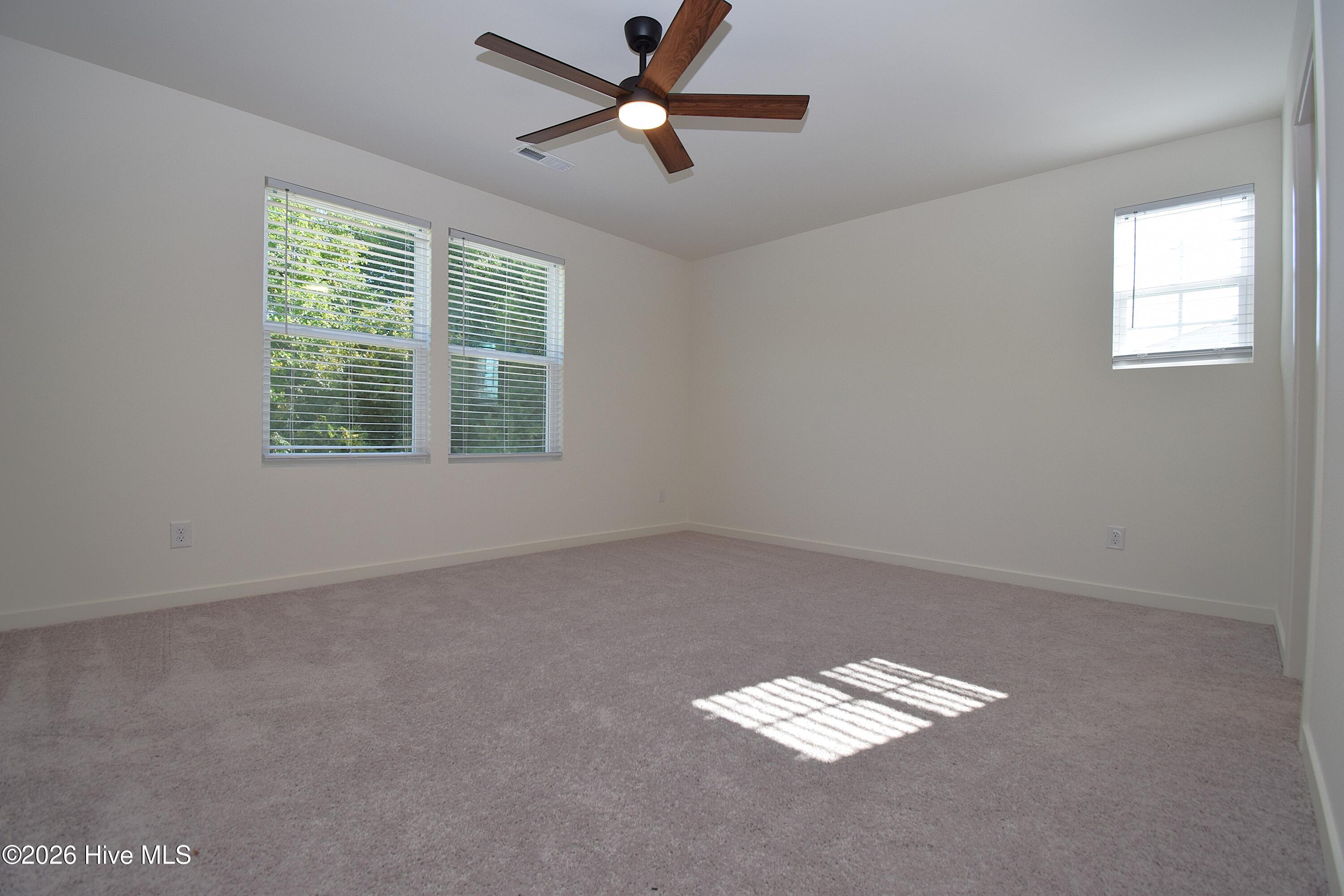 2460 Brookville Drive B Property Photo 10