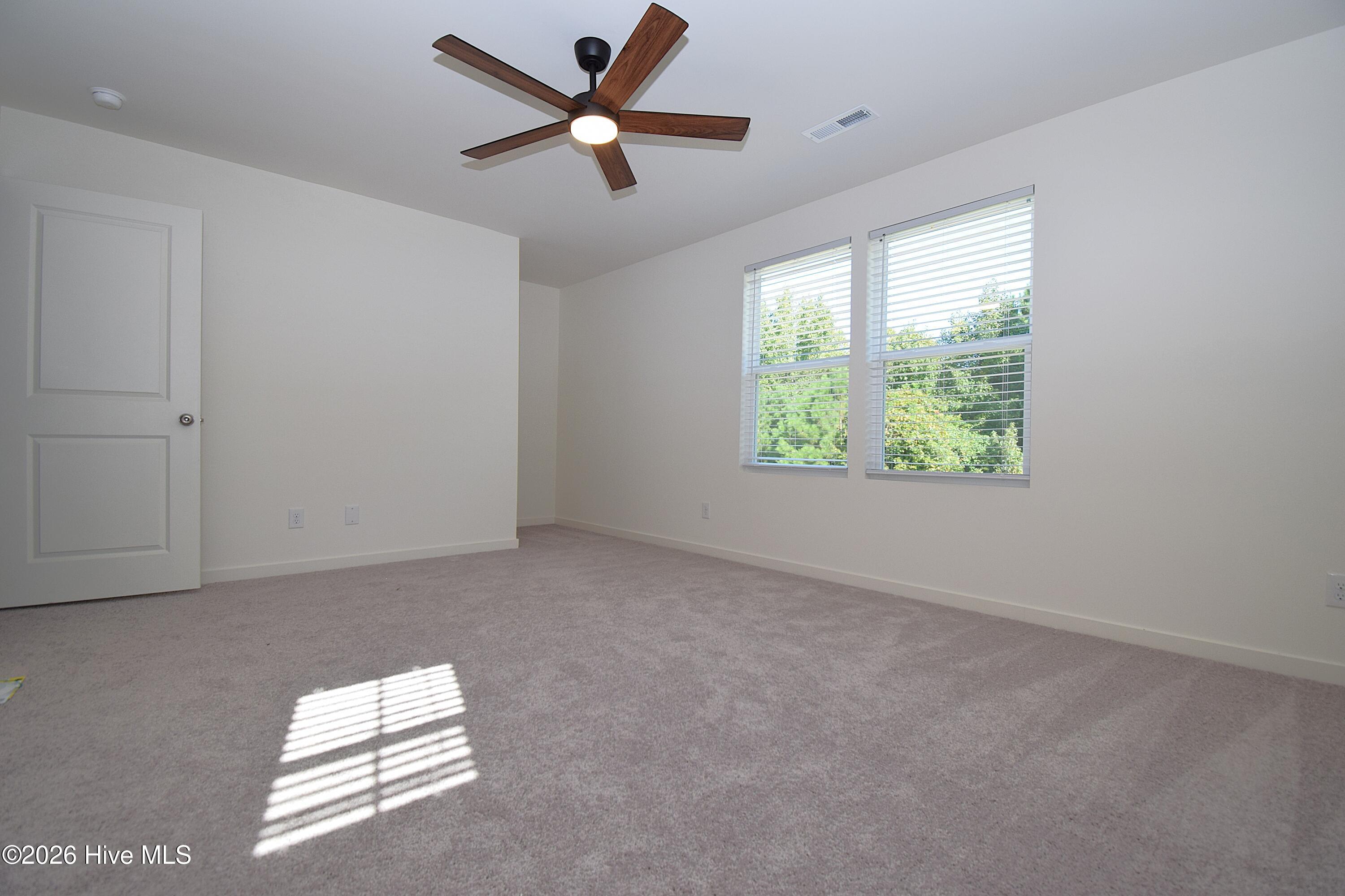 2460 Brookville Drive B Property Photo 11
