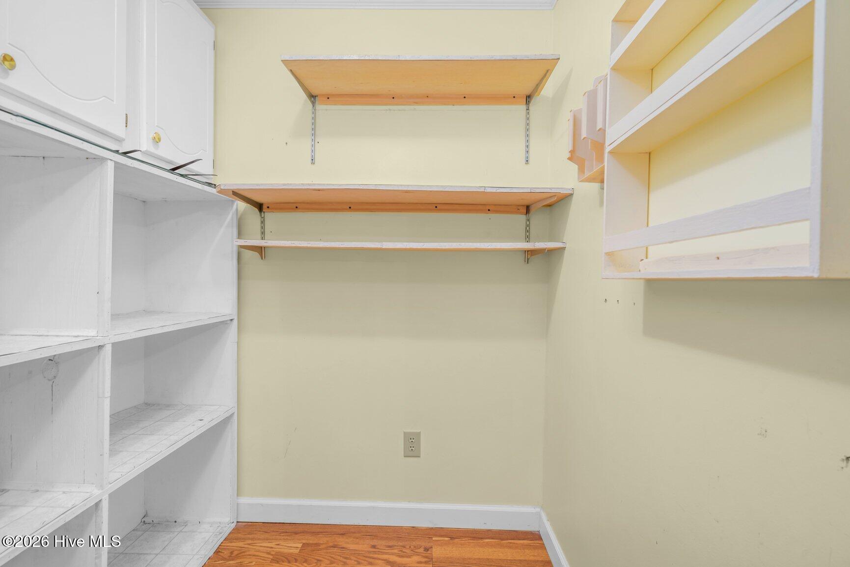 2609 Amherst Road Property Photo 18