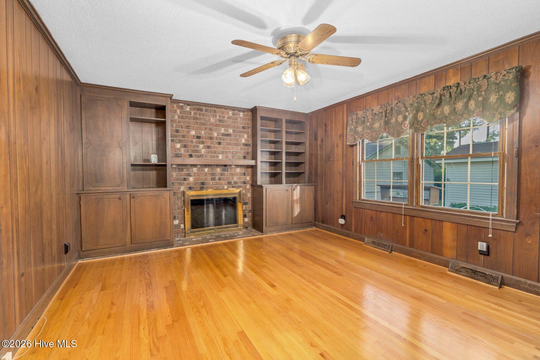 2609 Amherst Road Property Photo 21