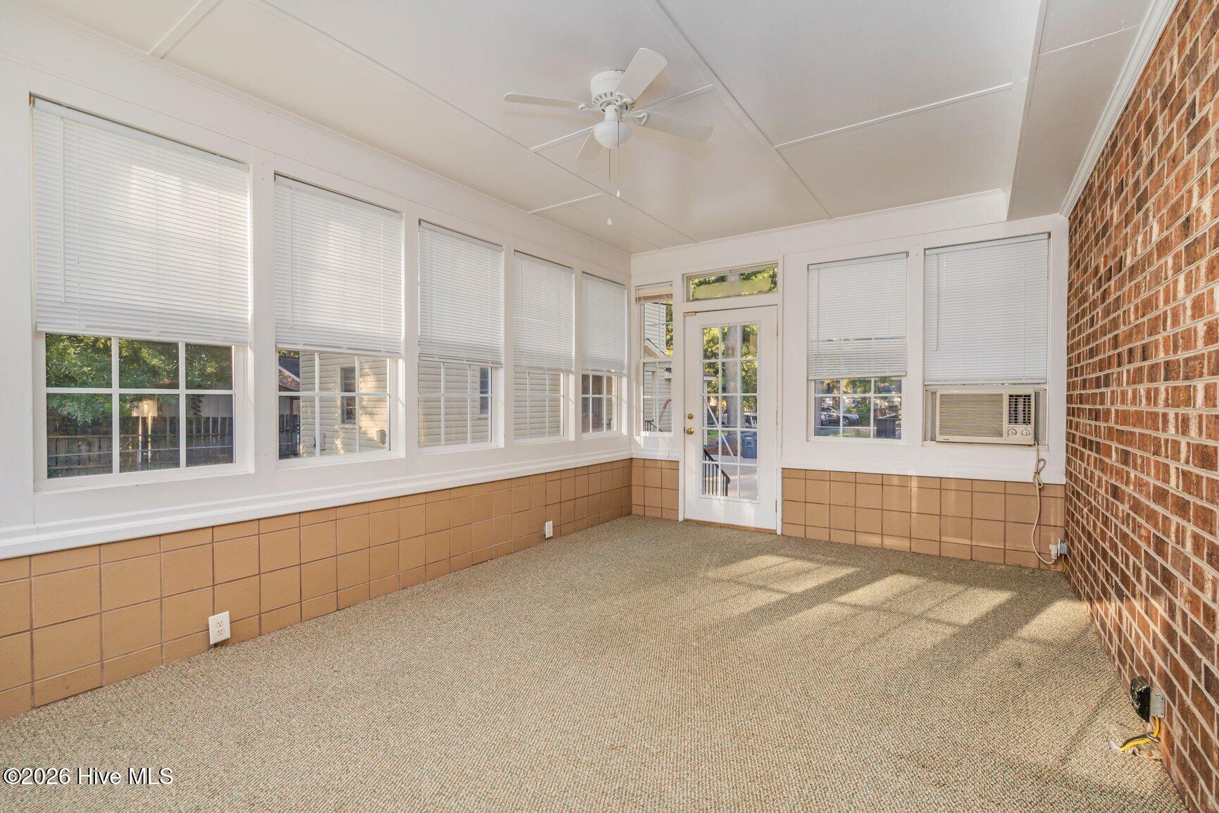 2609 Amherst Road Property Photo 23