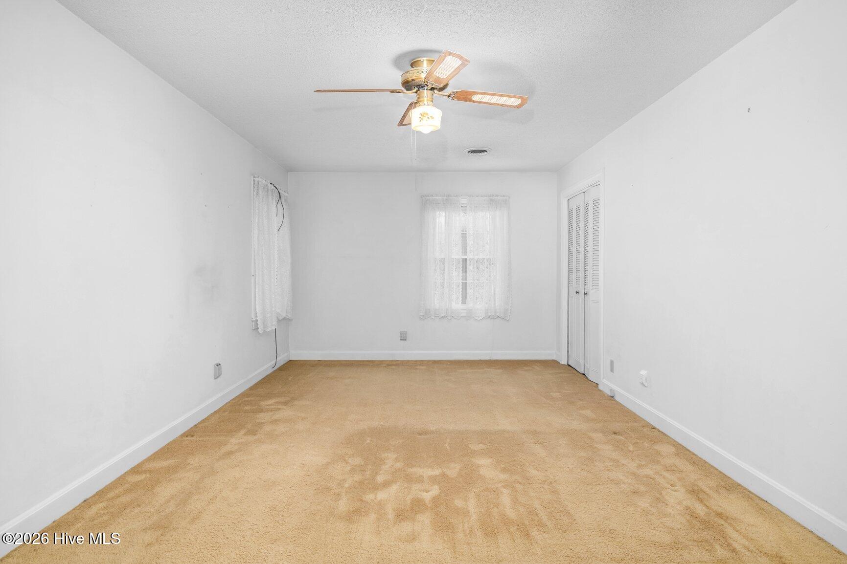 2609 Amherst Road Property Photo 25